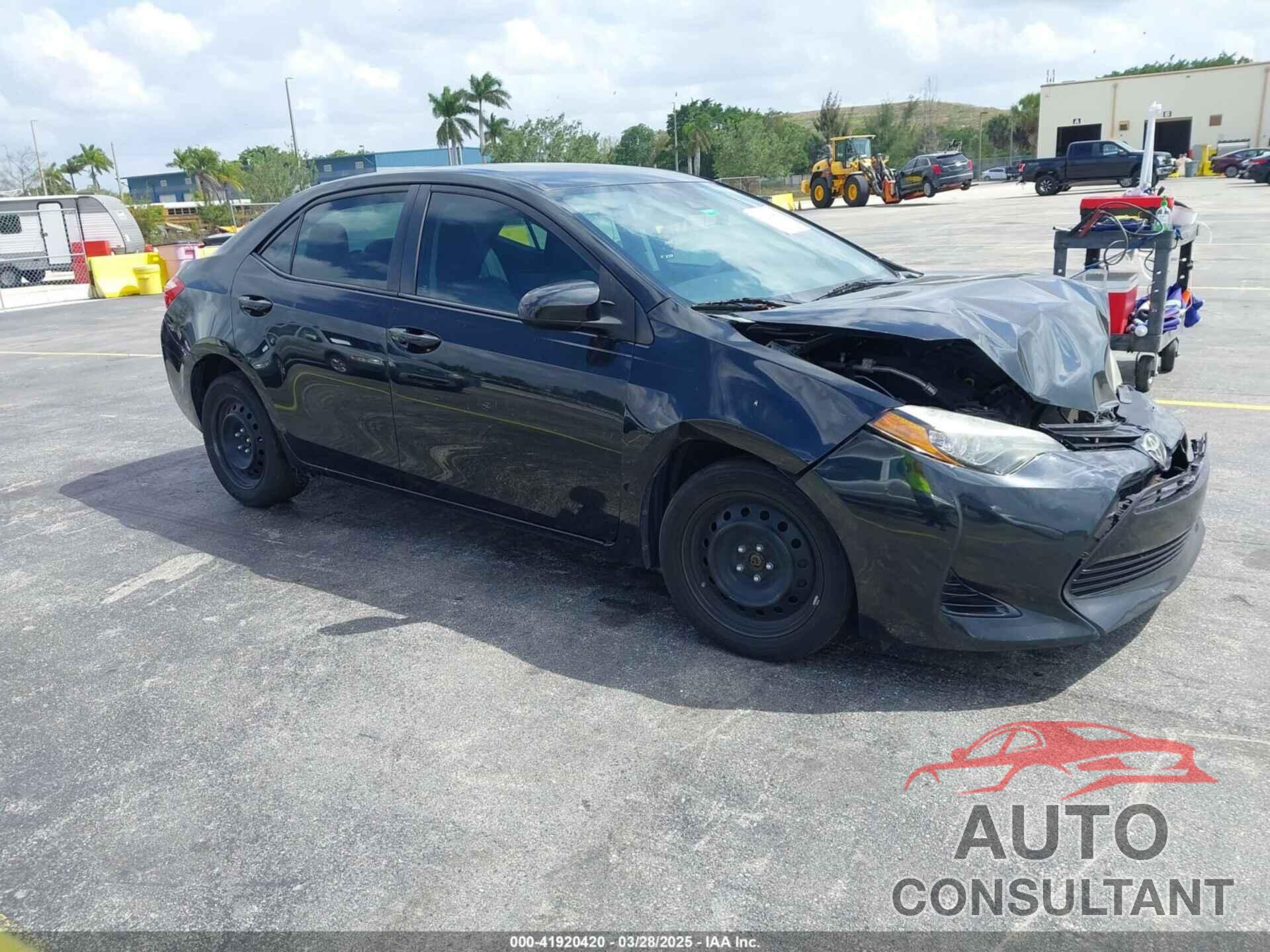TOYOTA COROLLA 2017 - 2T1BURHEXHC794105