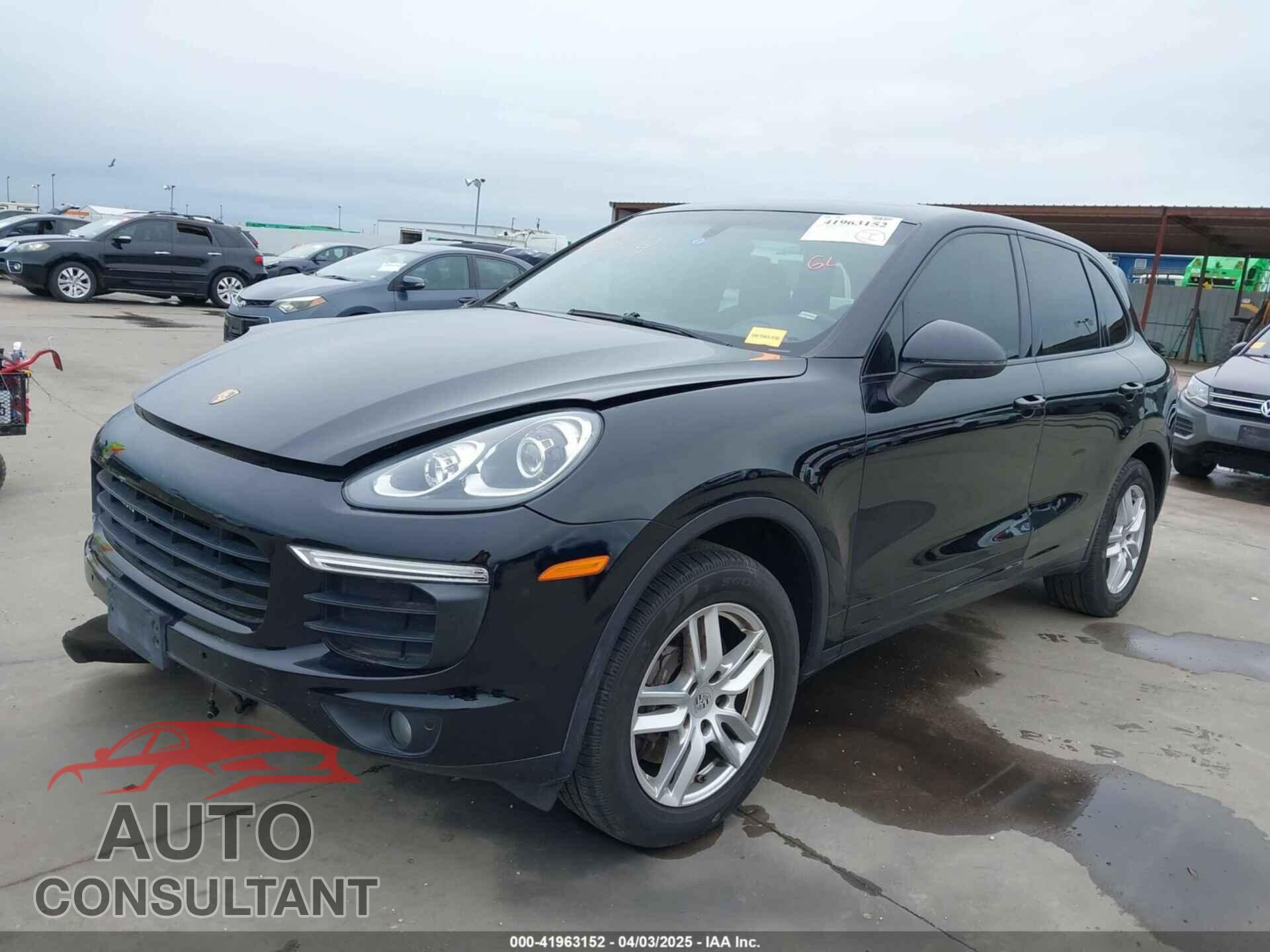 PORSCHE CAYENNE 2016 - WP1AA2A29GLA00762