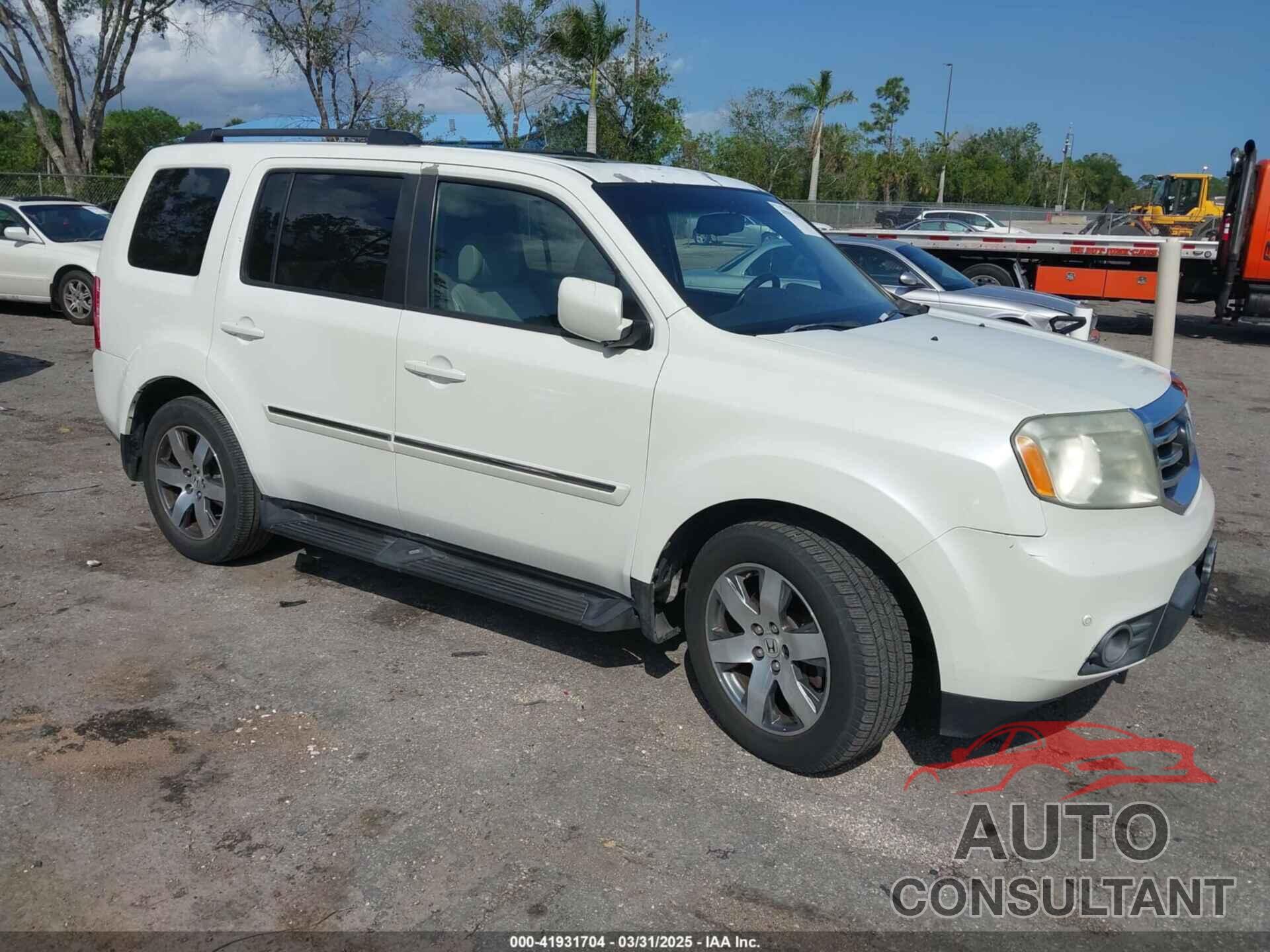 HONDA PILOT 2013 - 5FNYF3H97DB012711