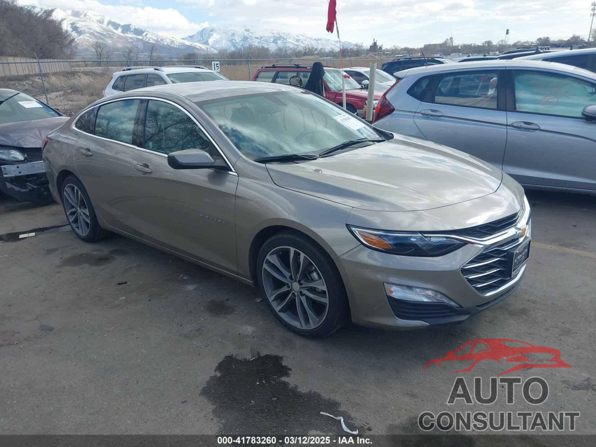 CHEVROLET MALIBU 2022 - 1G1ZD5ST3NF149905