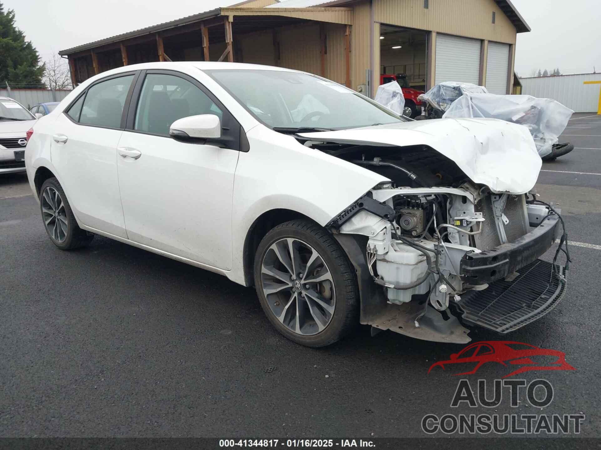 TOYOTA COROLLA 2018 - 2T1BURHE5JC058503