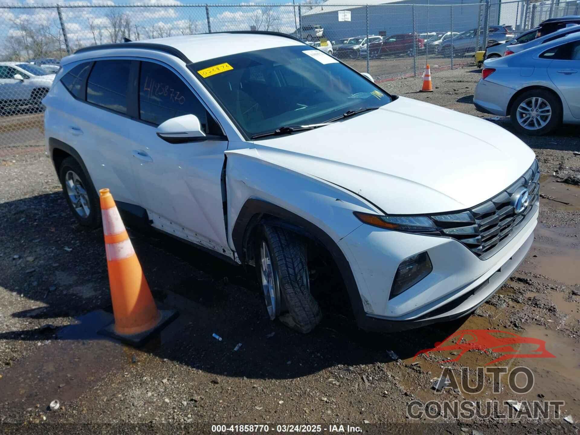 HYUNDAI TUCSON 2022 - 5NMJBCAE4NH026876