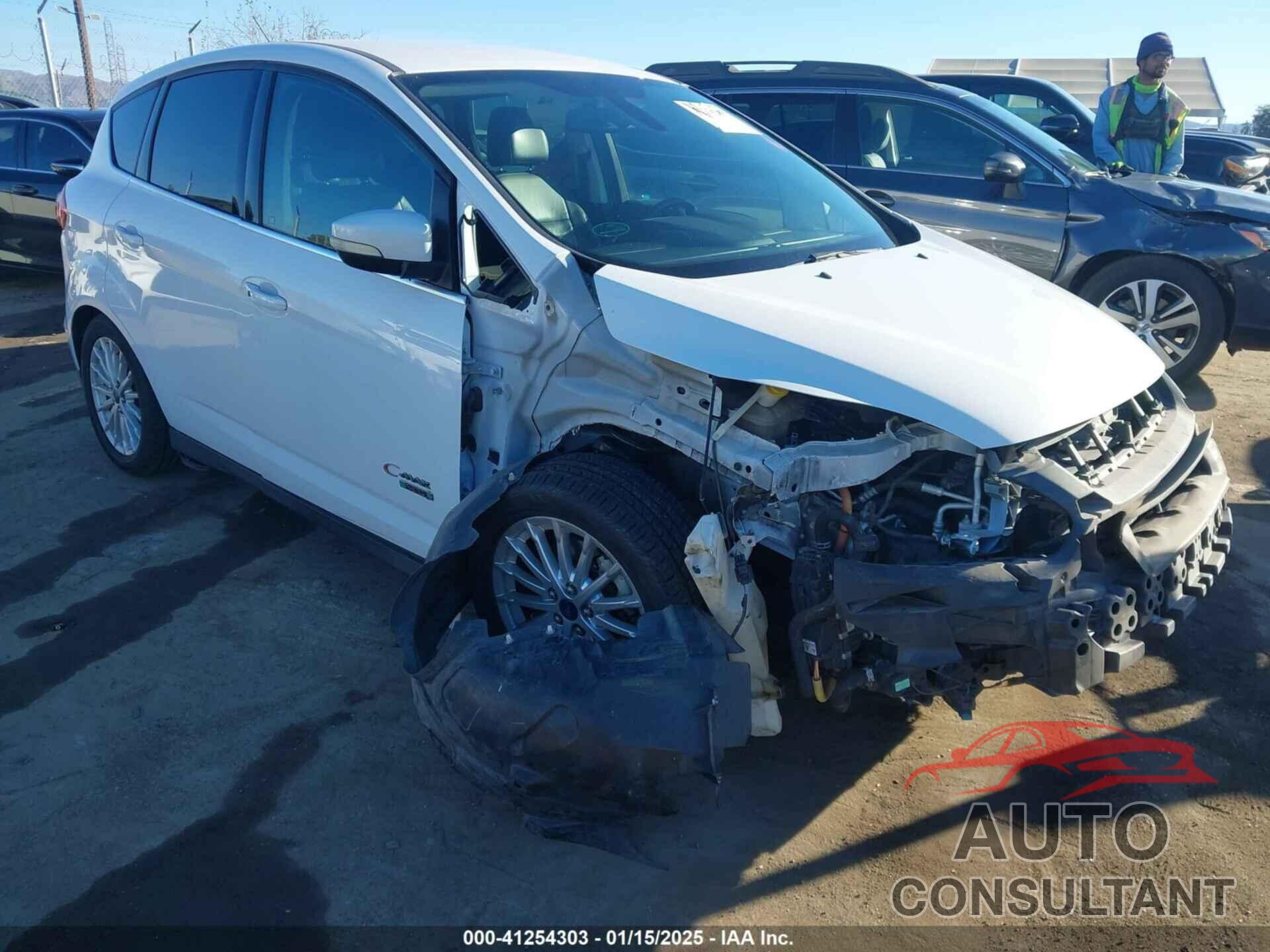 FORD C-MAX ENERGI 2015 - 1FADP5CU0FL104820