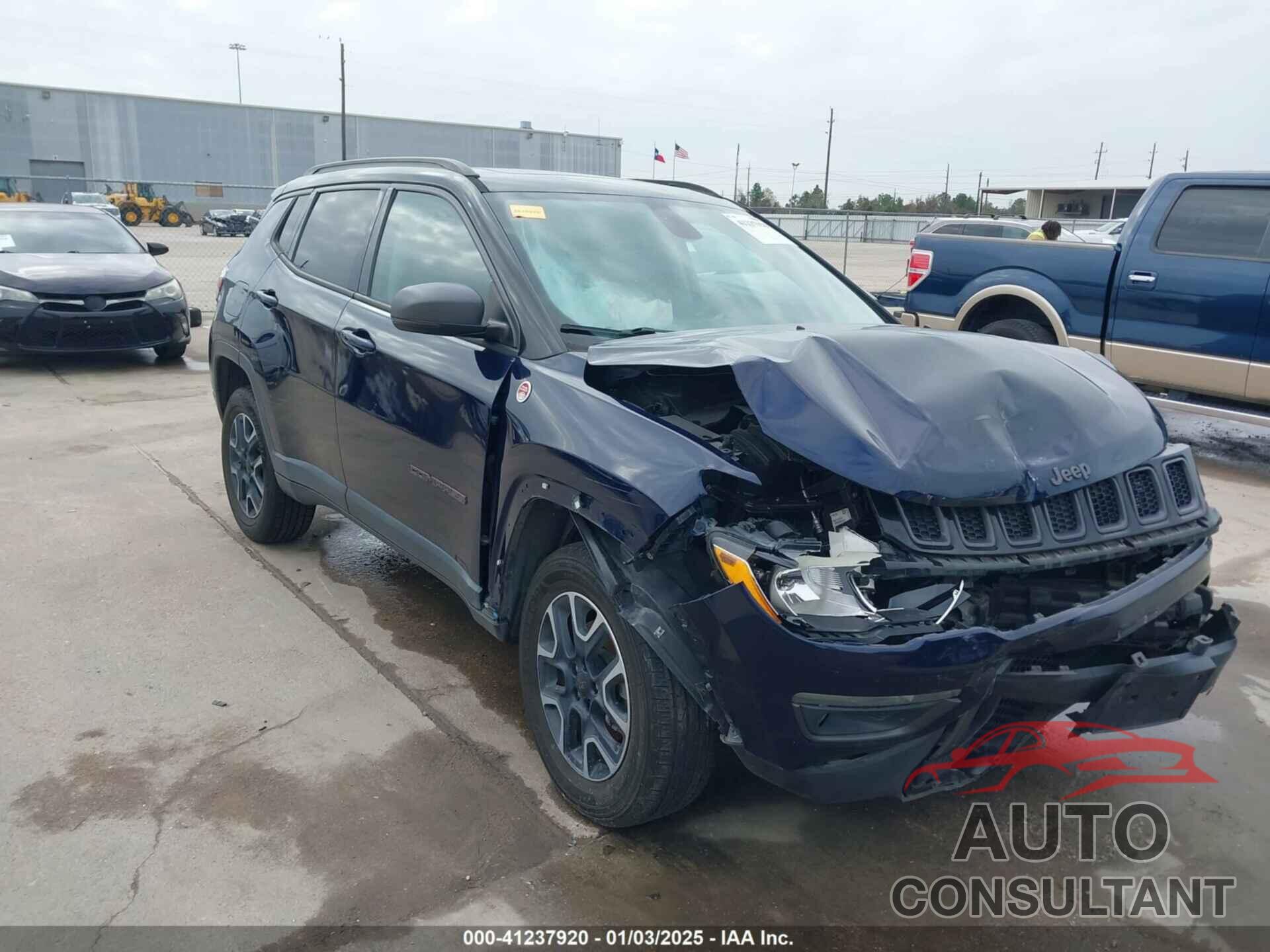 JEEP COMPASS 2019 - 3C4NJDDB8KT619330