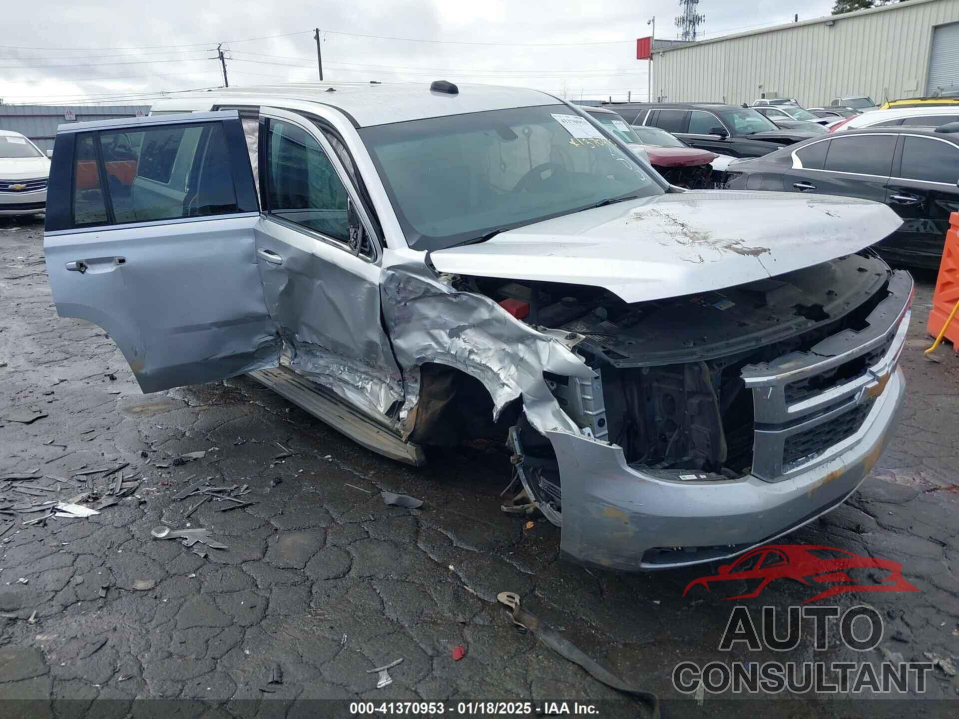 CHEVROLET TAHOE 2015 - 1GNLC2EC9FR274389