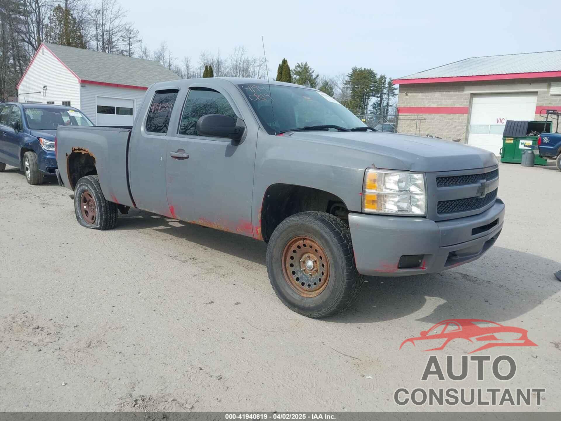 CHEVROLET SILVERADO 1500 2010 - 1GCSKSE34AZ149056