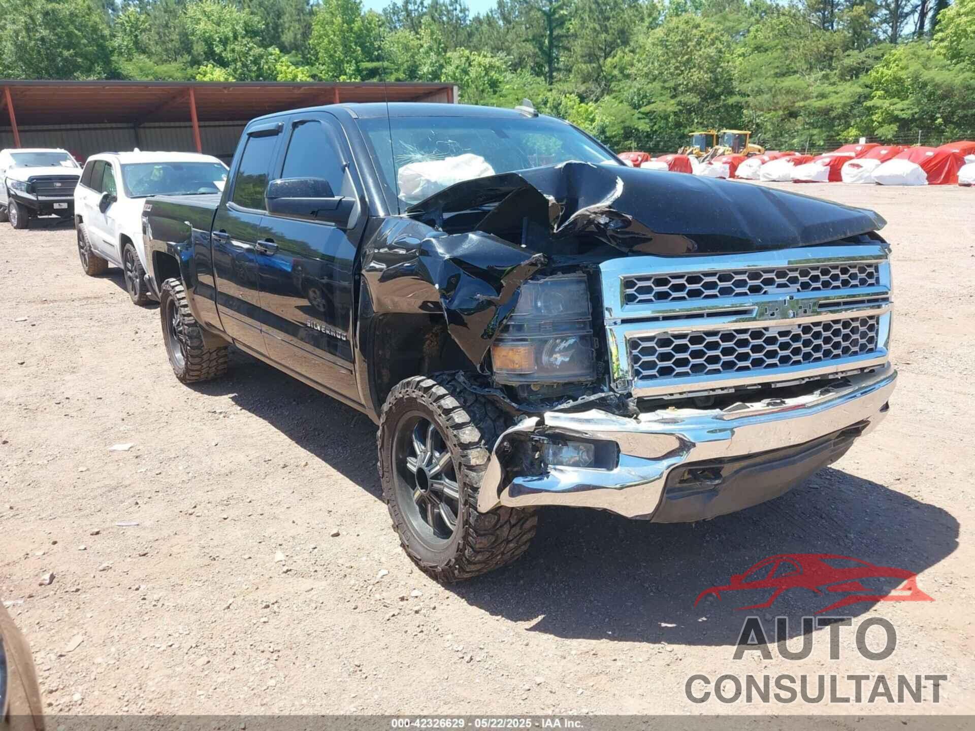 CHEVROLET SILVERADO 1500 2015 - 1GCVKREC2FZ322456