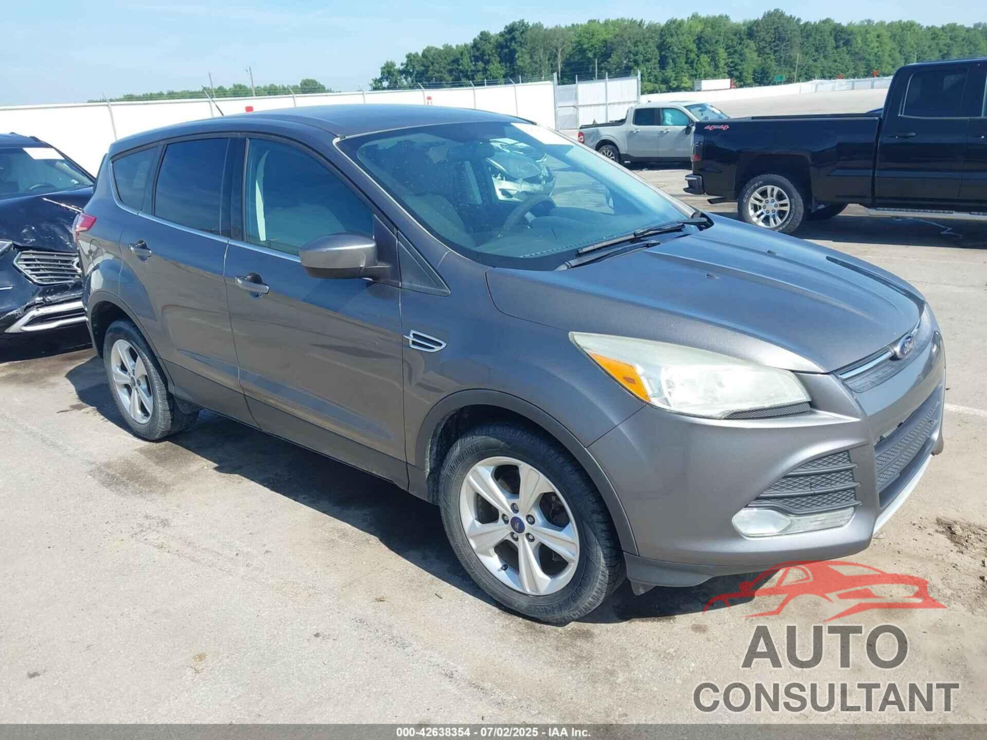 FORD ESCAPE 2013 - 1FMCU0G92DUD71645