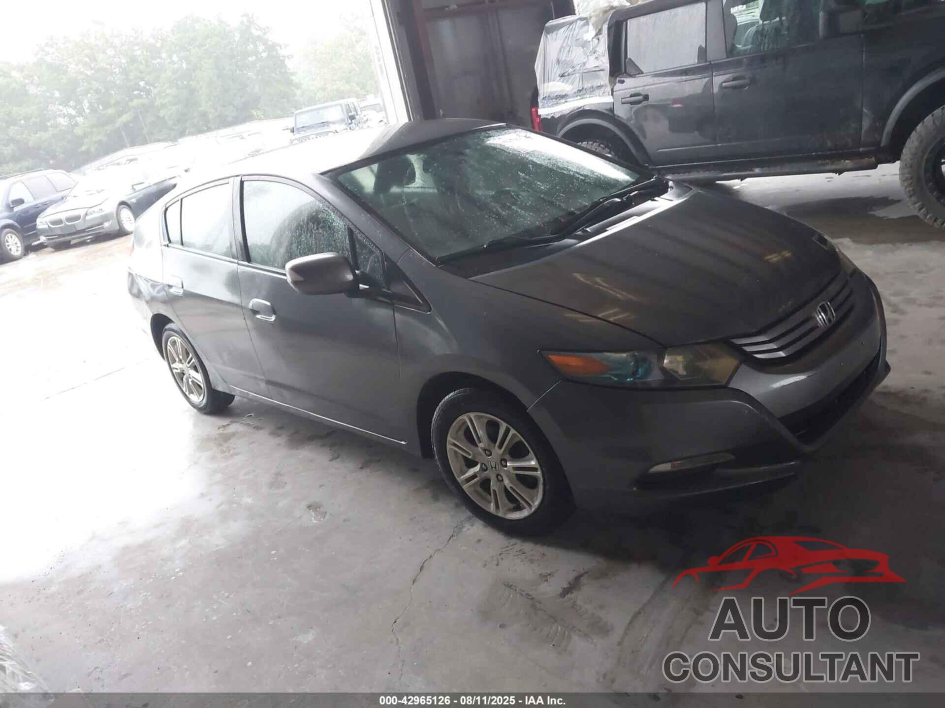 HONDA INSIGHT 2011 - JHMZE2H74BS004385