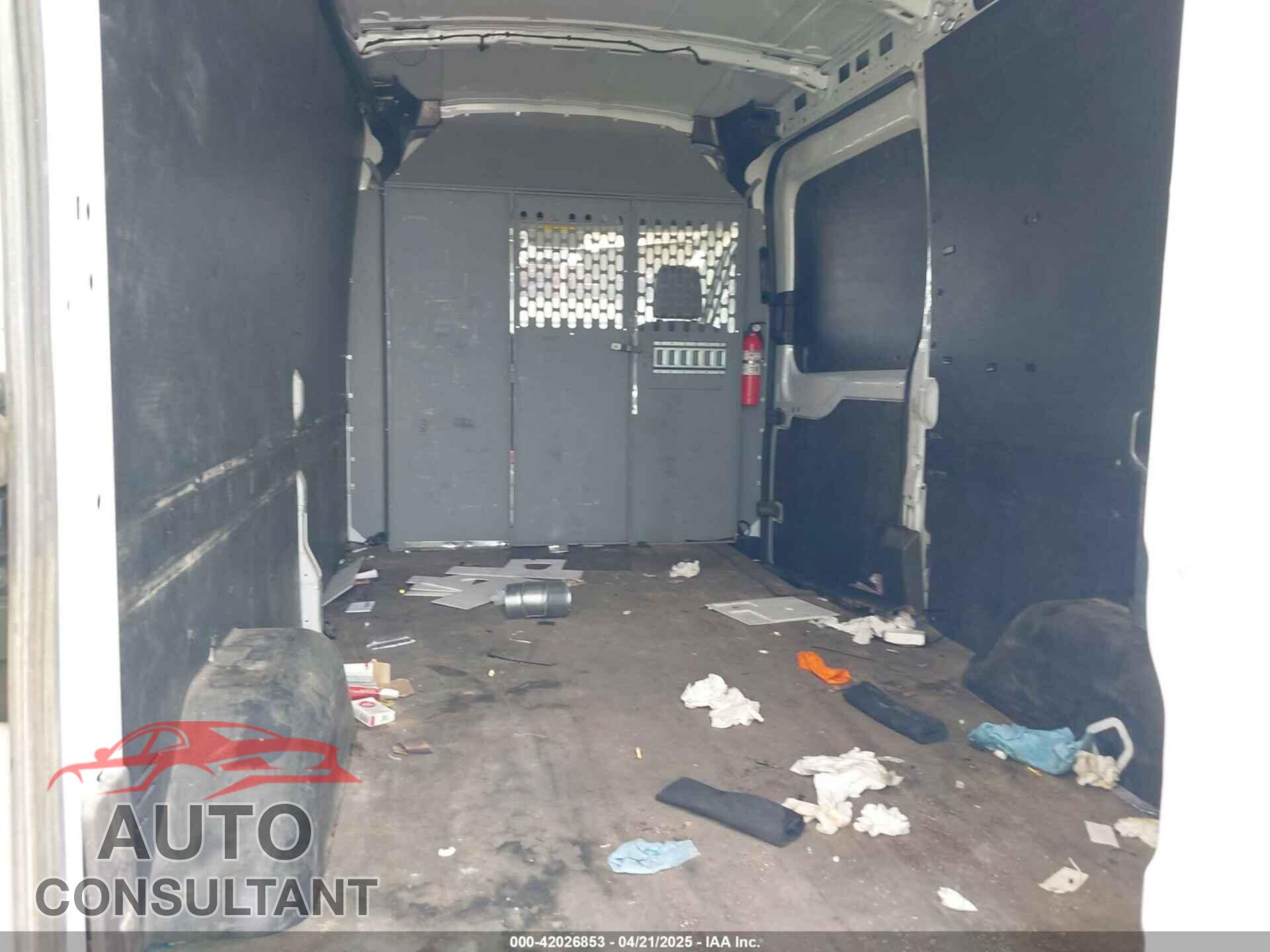 FORD TRANSIT-150 2019 - 1FTYE2CM2KKB21876