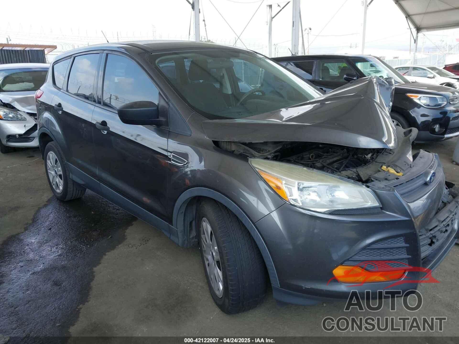 FORD ESCAPE 2015 - 1FMCU0F74FUB81395