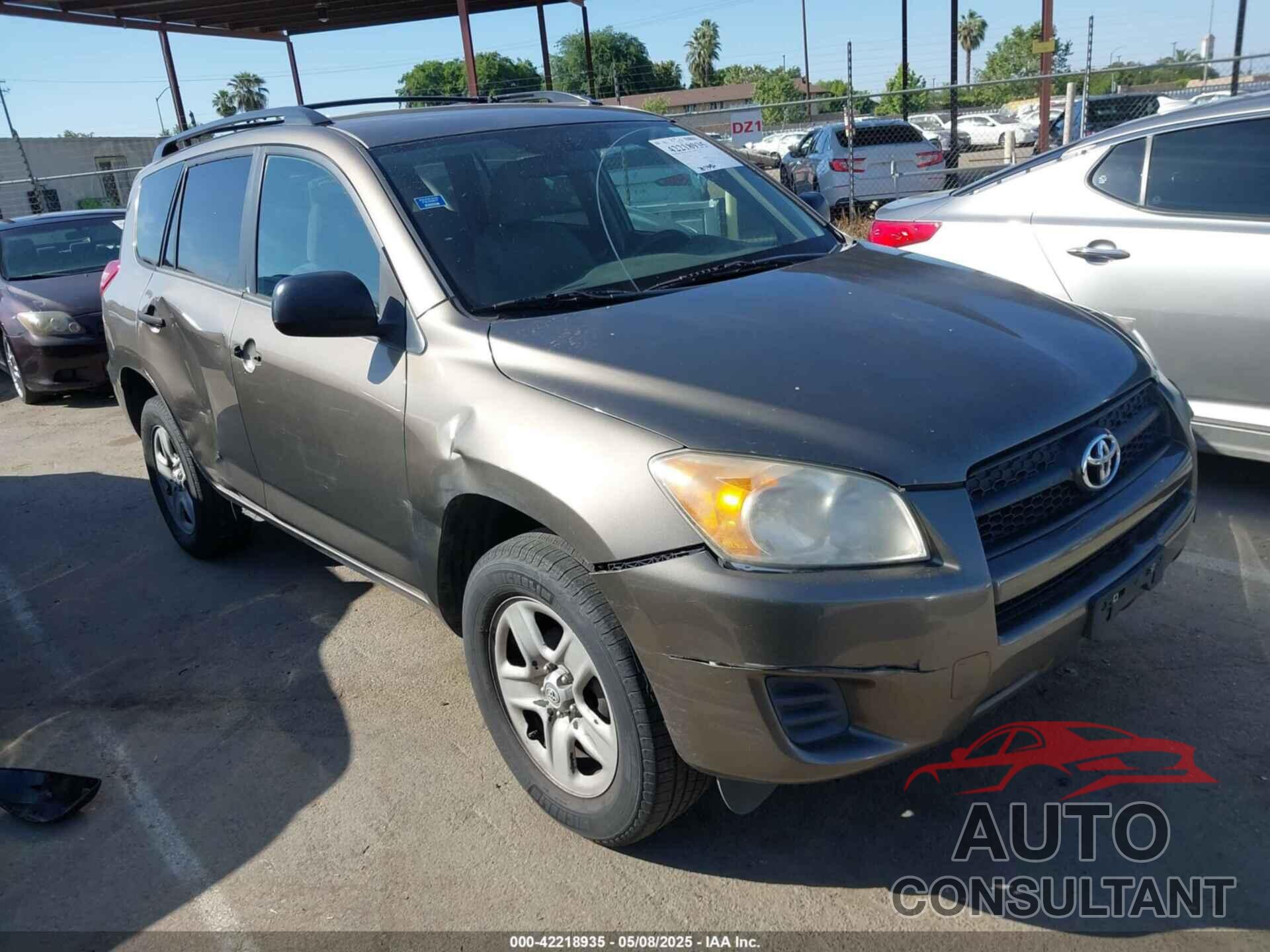 TOYOTA RAV4 2011 - 2T3BF4DV2BW098743