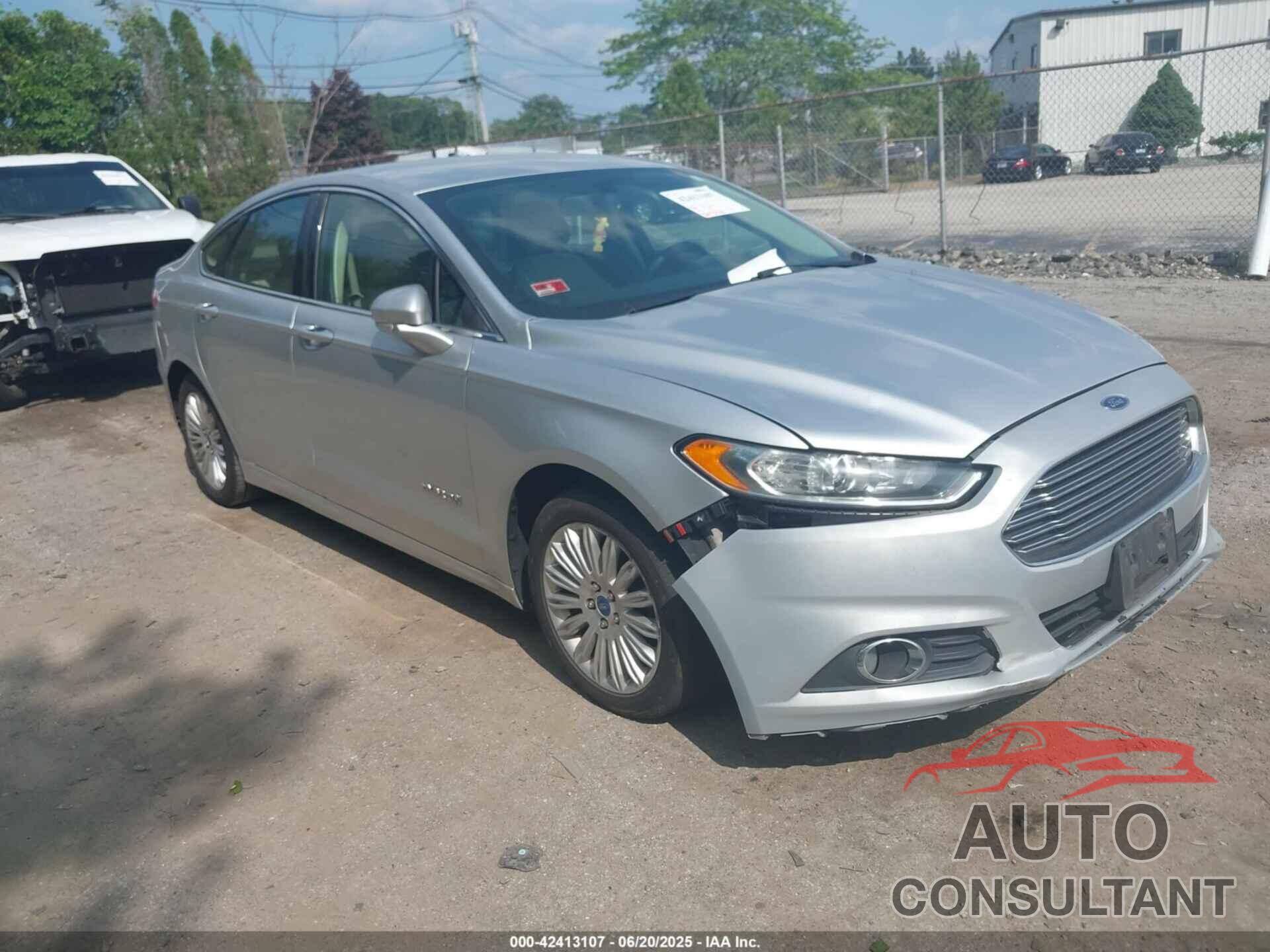 FORD FUSION HYBRID 2014 - 3FA6P0LU6ER125084