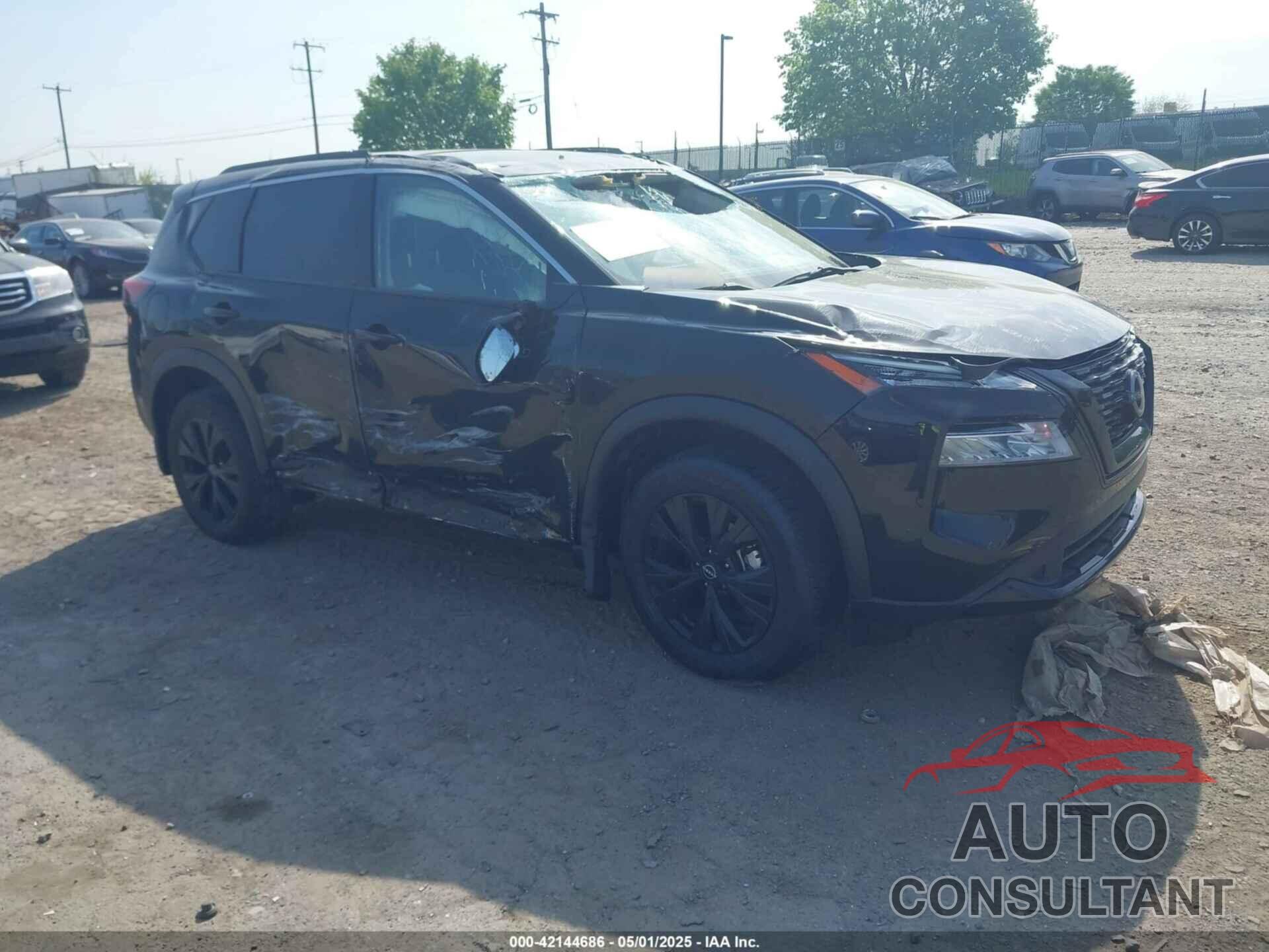 NISSAN ROGUE 2023 - JN8BT3BB1PW214975