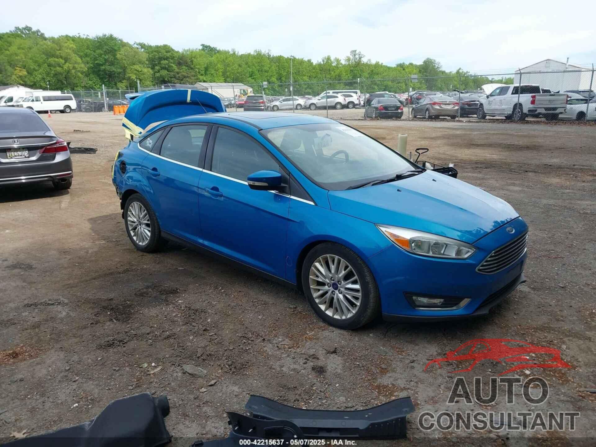 FORD FOCUS 2017 - 1FADP3J26HL221570