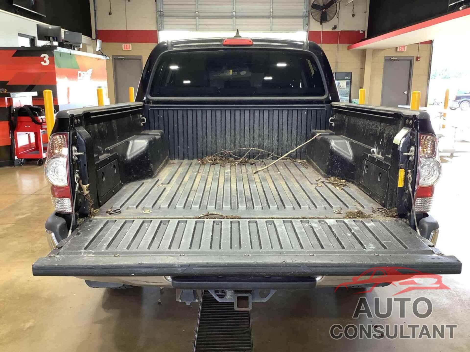 TOYOTA TACOMA 2015 - 3TMLU4EN5FM193698