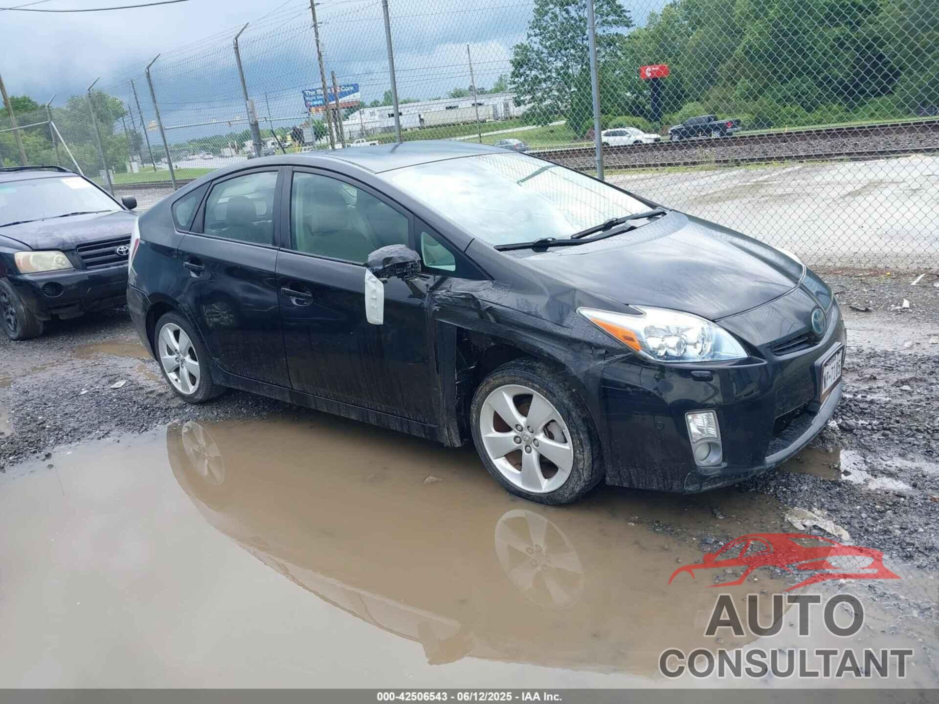 TOYOTA PRIUS 2011 - JTDKN3DU4B0268240
