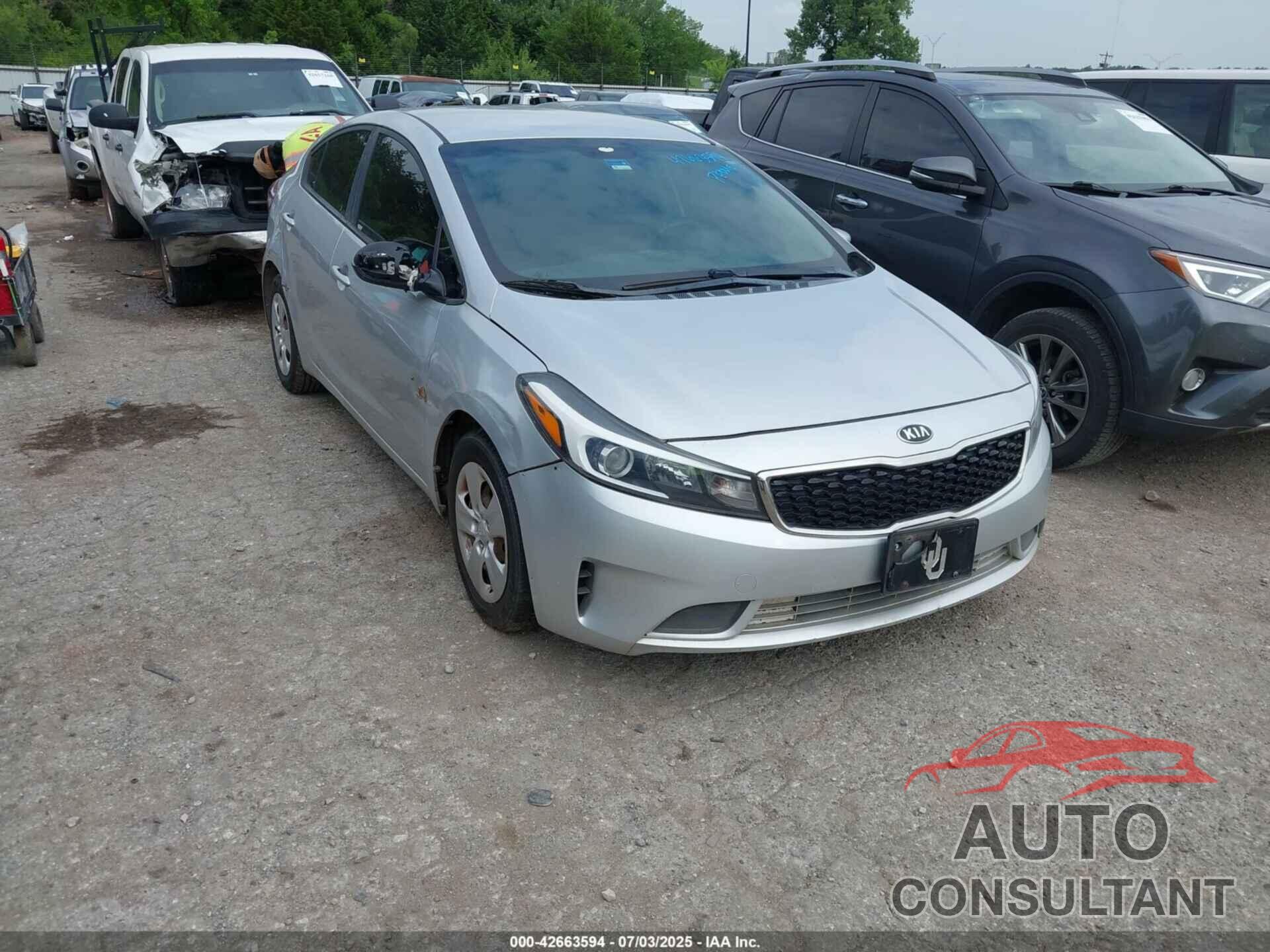 KIA FORTE 2017 - 3KPFK4A78HE110563