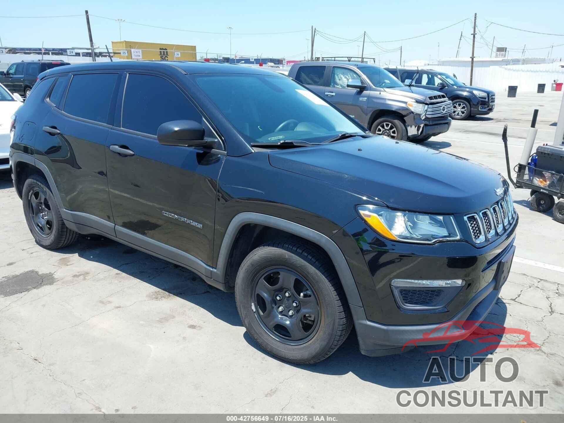 JEEP COMPASS 2018 - 3C4NJCAB6JT408477