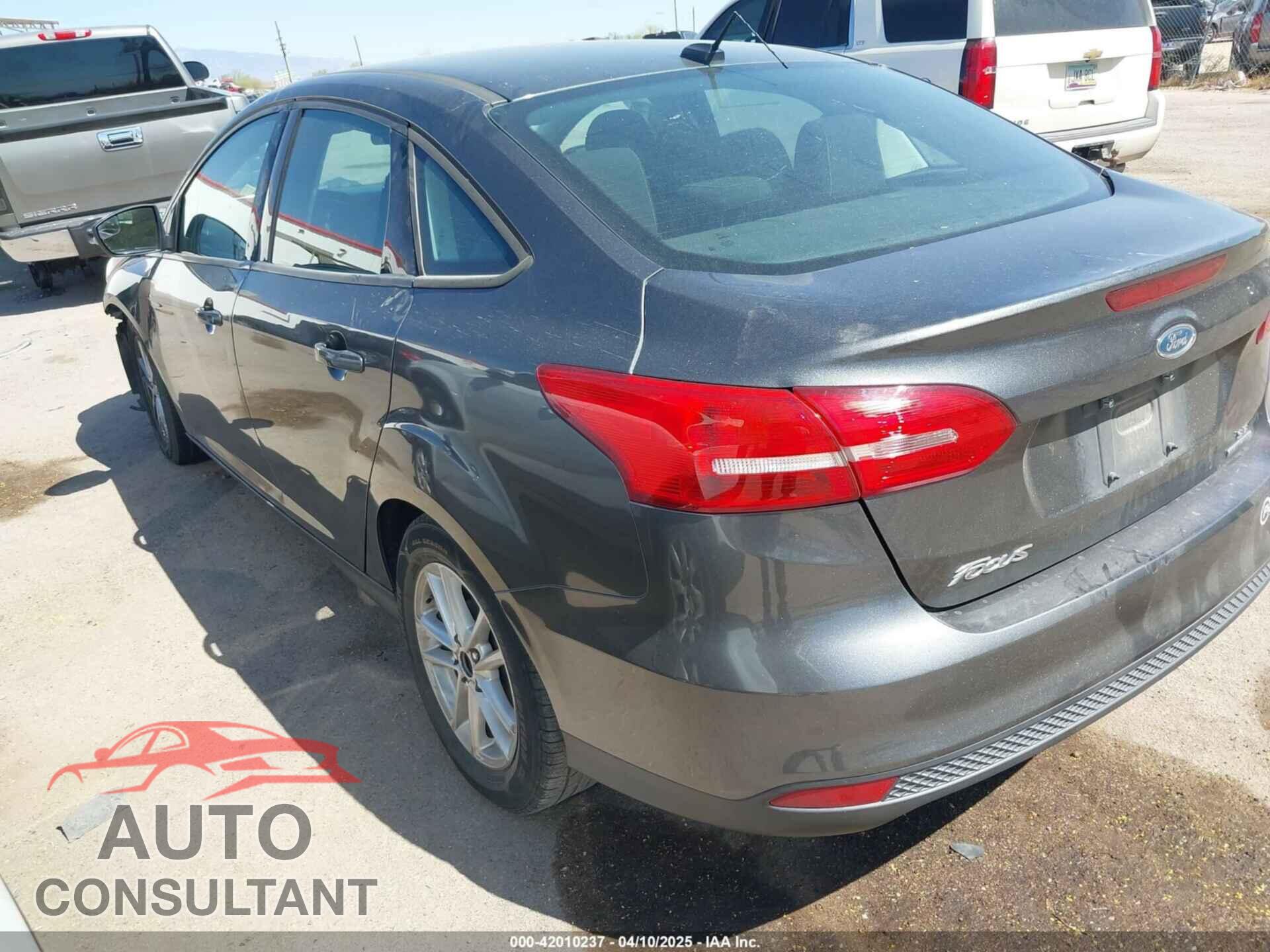 FORD FOCUS 2016 - 1FADP3F22GL369738