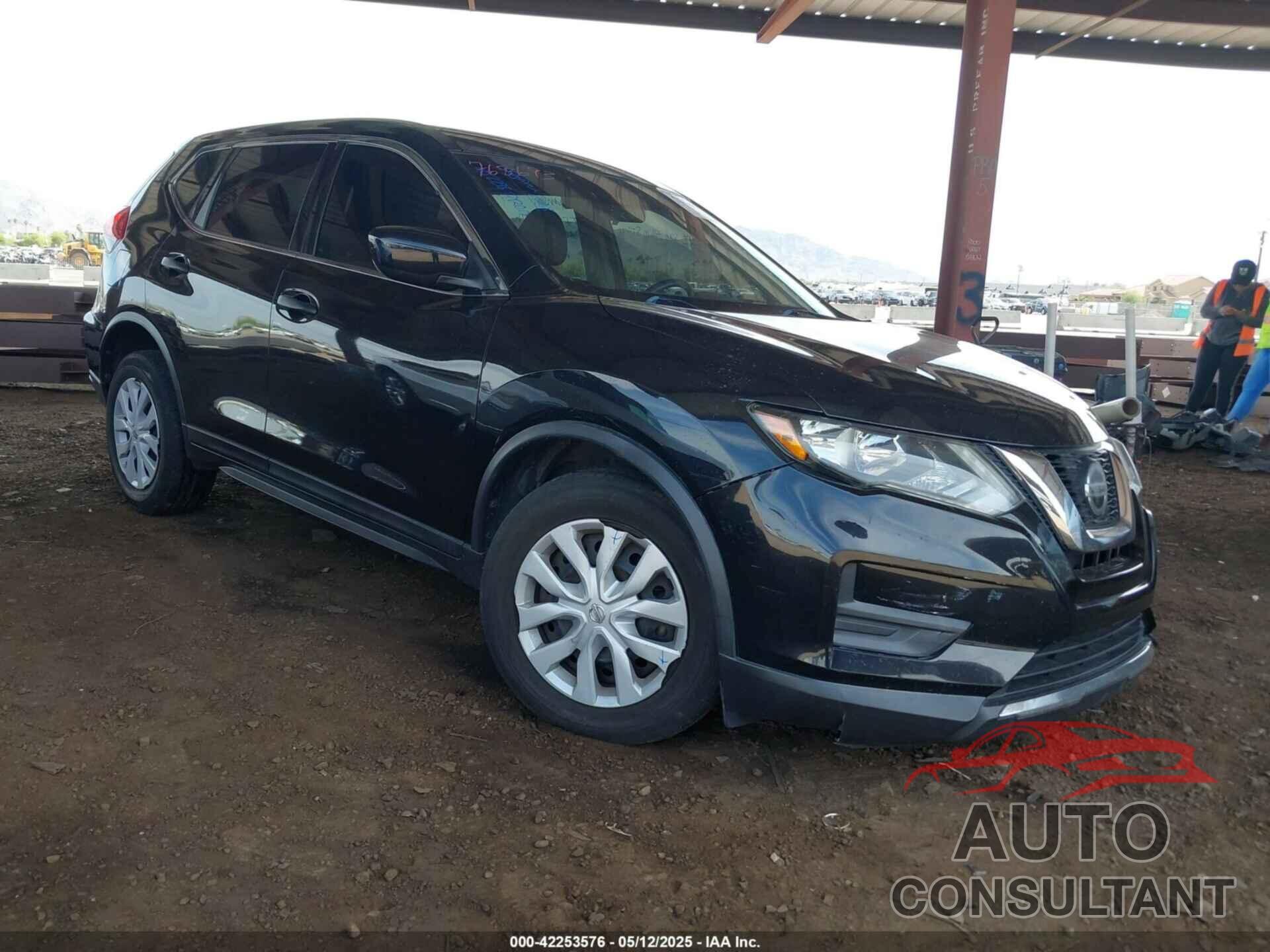 NISSAN ROGUE 2019 - 5N1AT2MT3KC768693