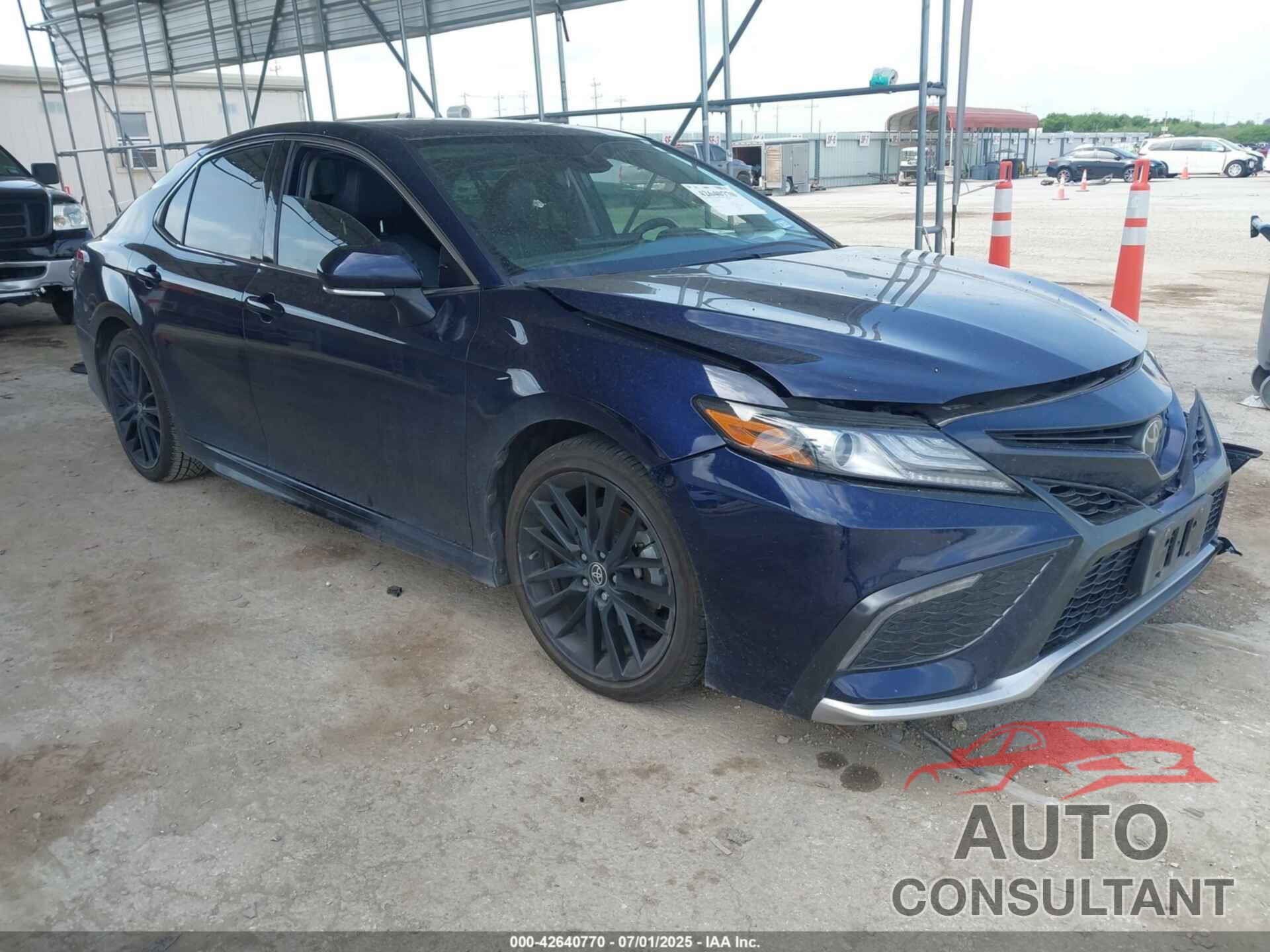 TOYOTA CAMRY 2022 - 4T1K61AK4NU060954