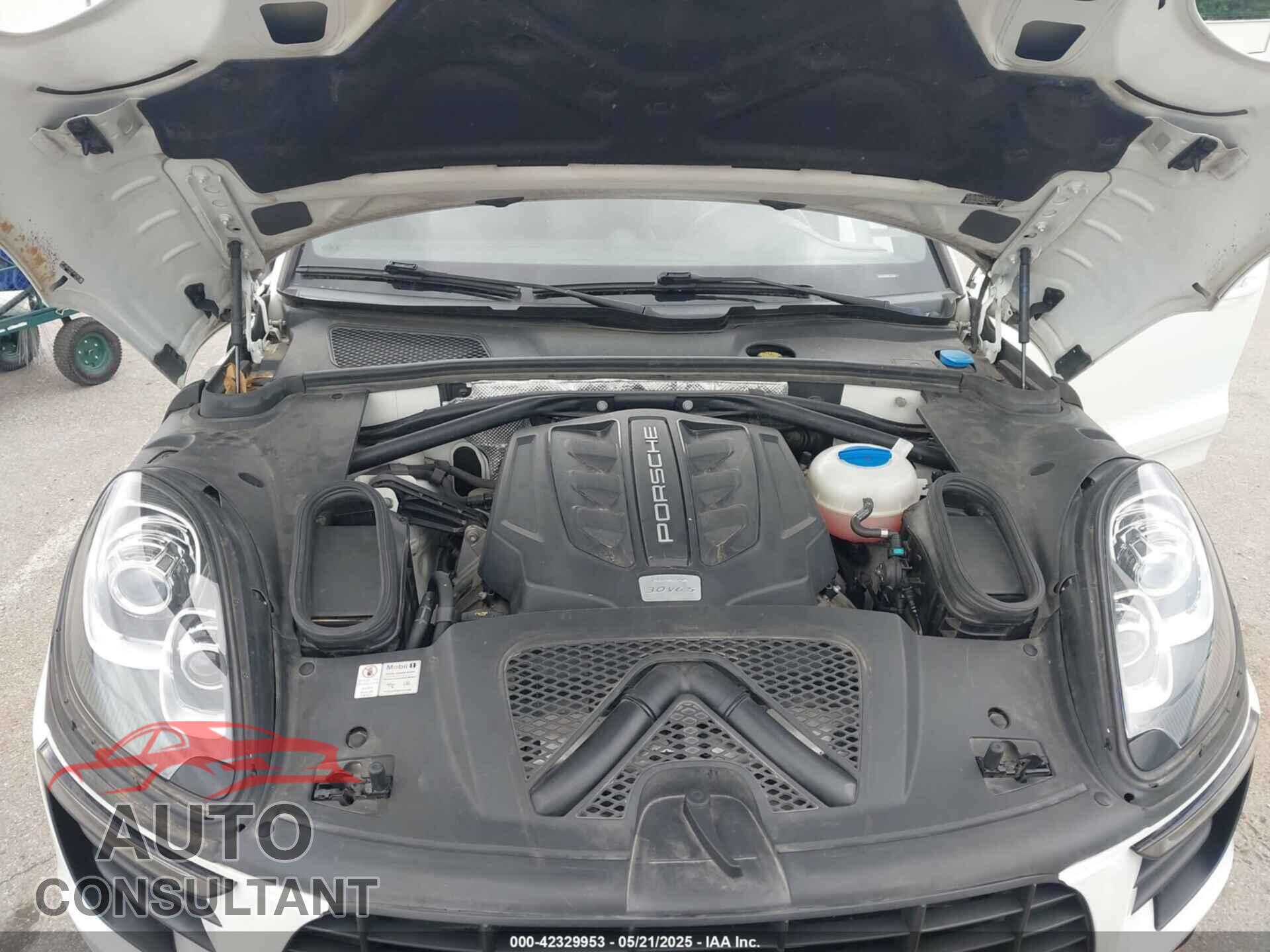 PORSCHE MACAN 2015 - WP1AB2A56FLB72821
