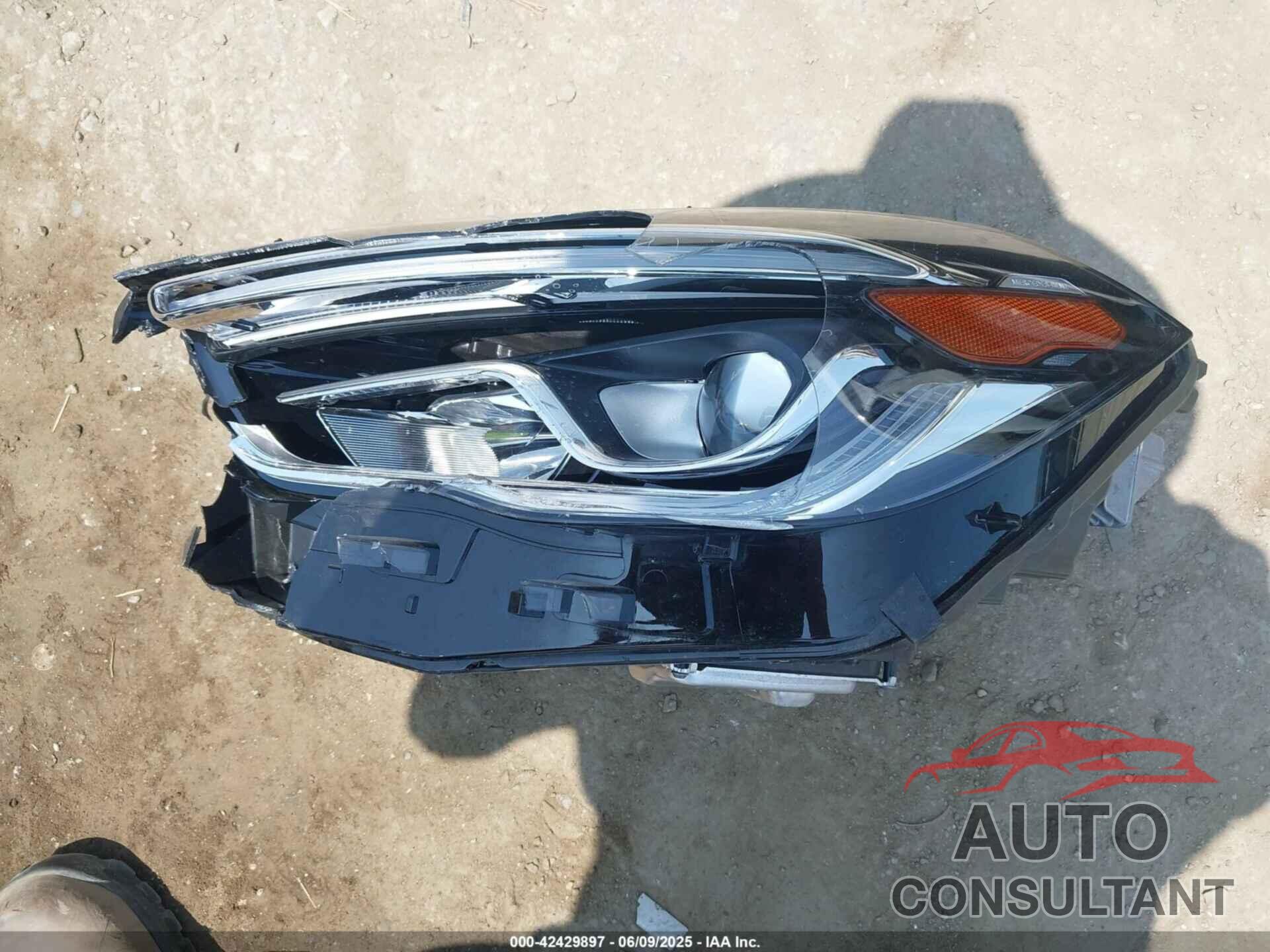 MERCEDES-BENZ GLA 250 2023 - W1N4N4GB2PJ462073
