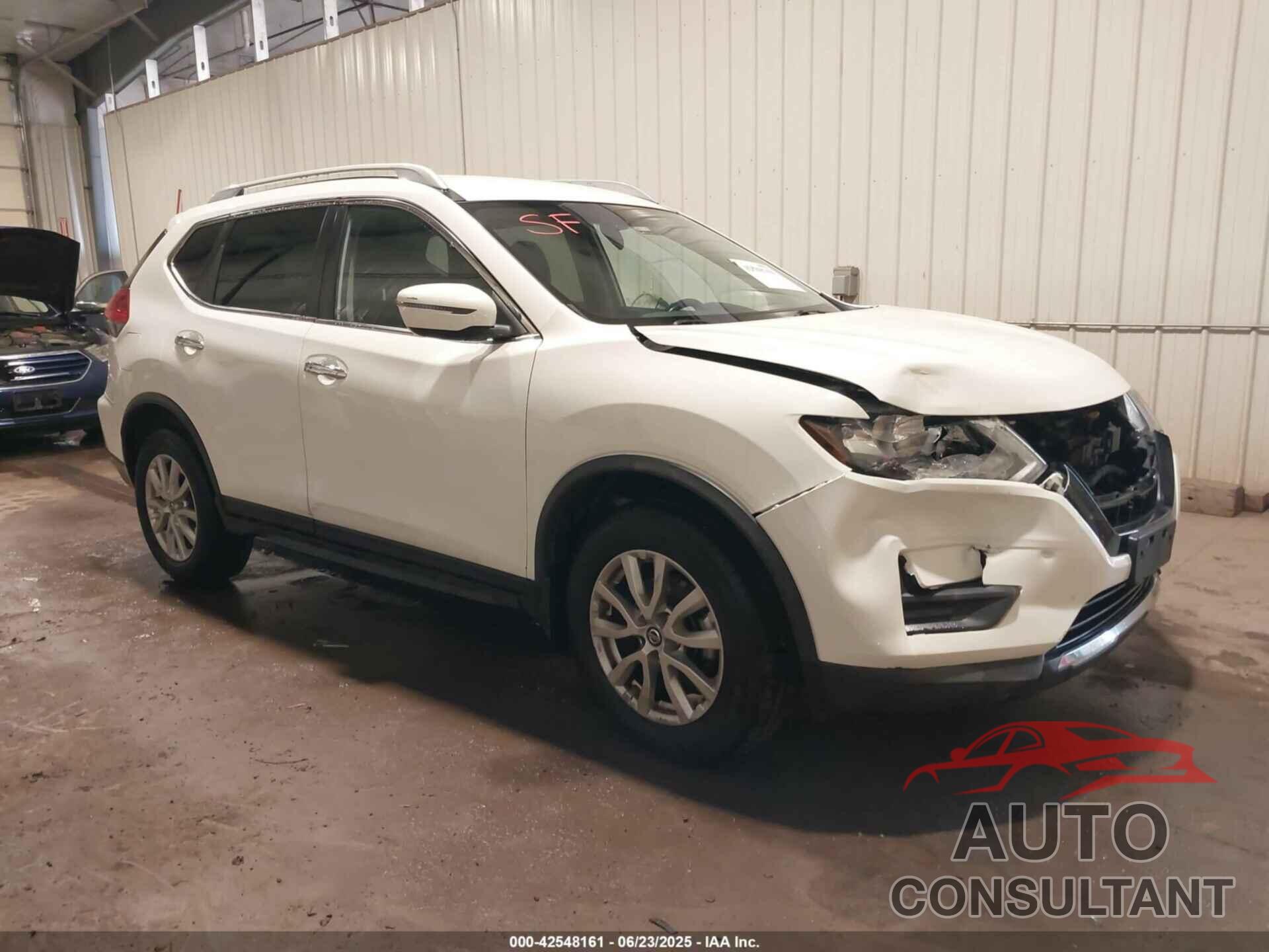 NISSAN ROGUE 2018 - 5N1AT2MV8JC801624