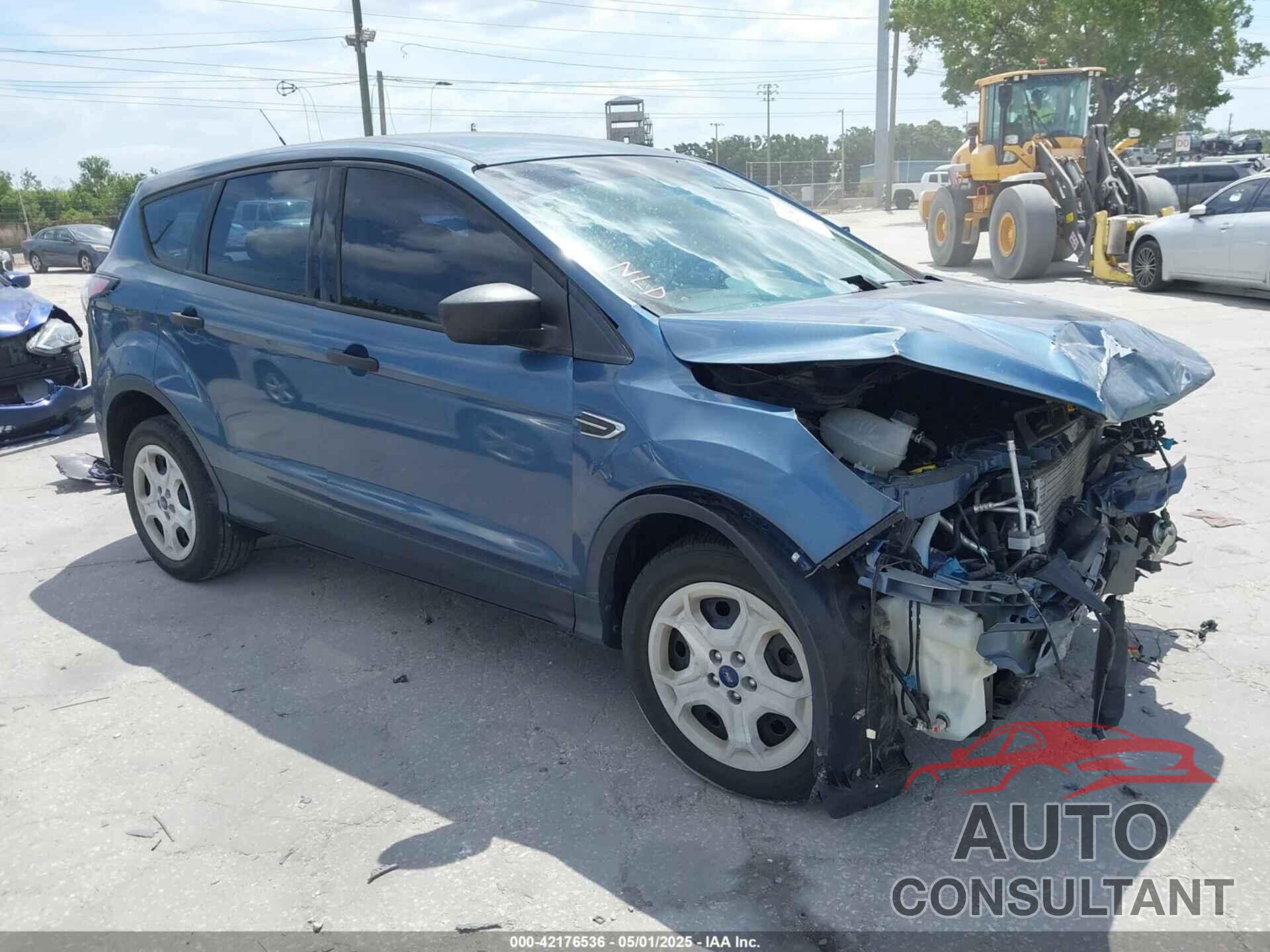 FORD ESCAPE 2018 - 1FMCU0F78JUB04702