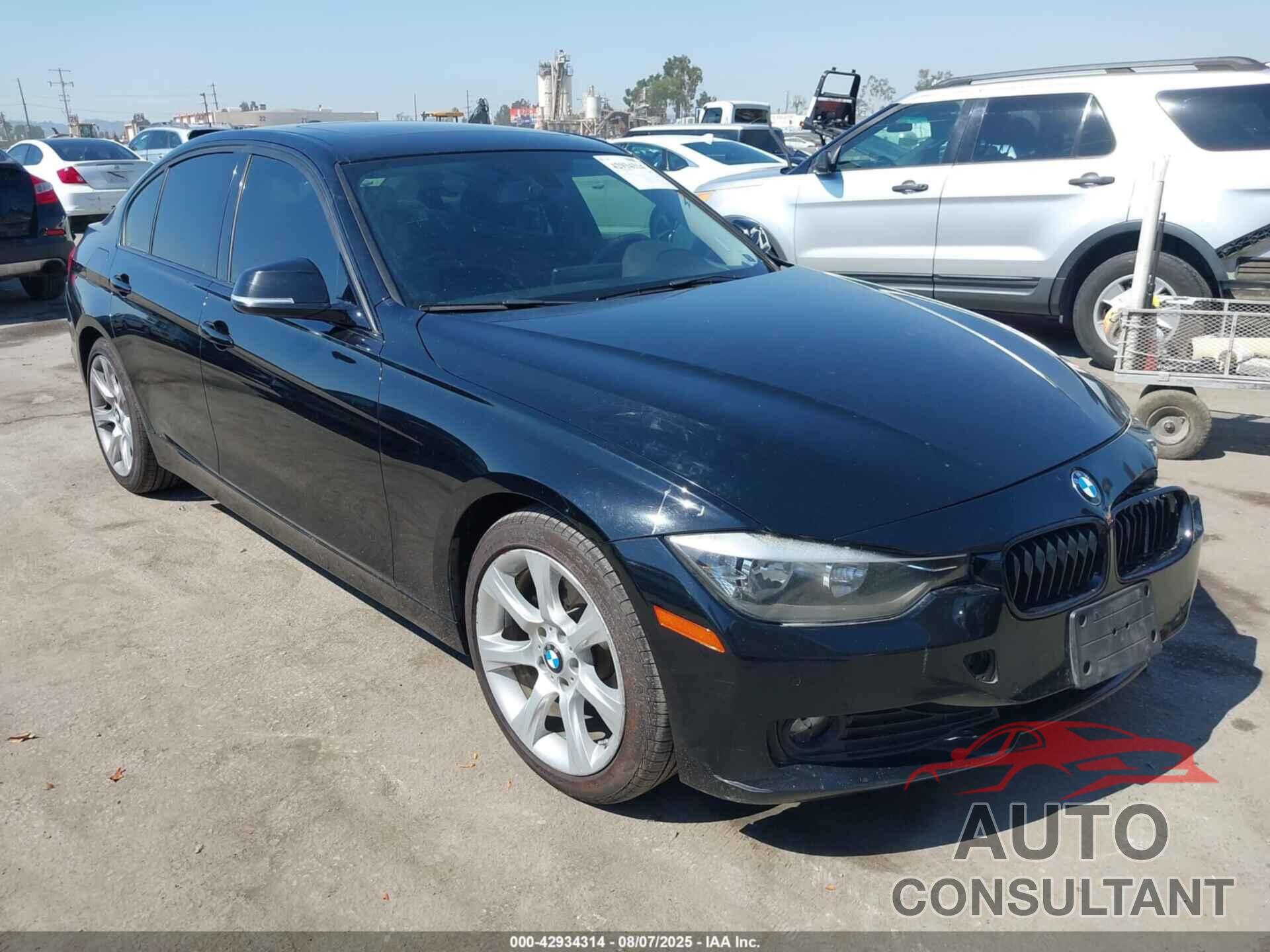 BMW 320I 2015 - WBA3B1G50FNT05442