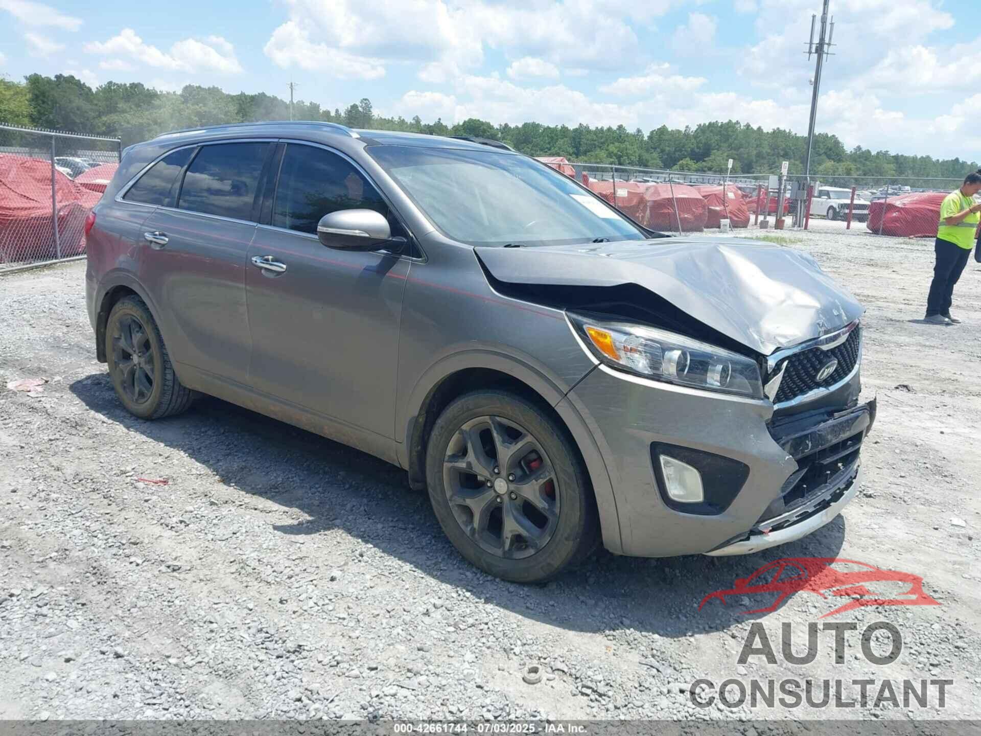 KIA SORENTO 2017 - 5XYPK4A55HG228155