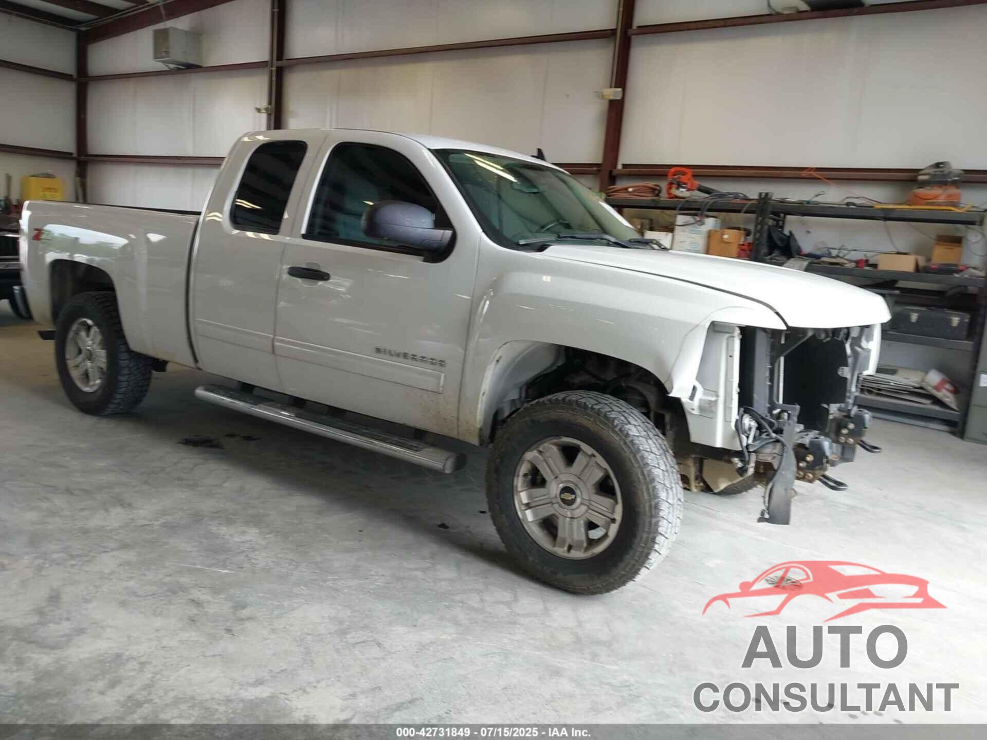 CHEVROLET SILVERADO 1500 2013 - 1GCRKSE70DZ390344