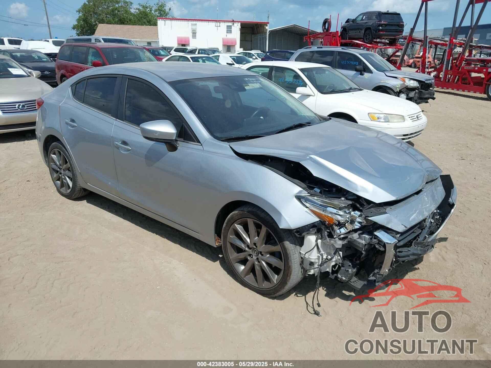 MAZDA MAZDA3 2018 - 3MZBN1V35JM193132