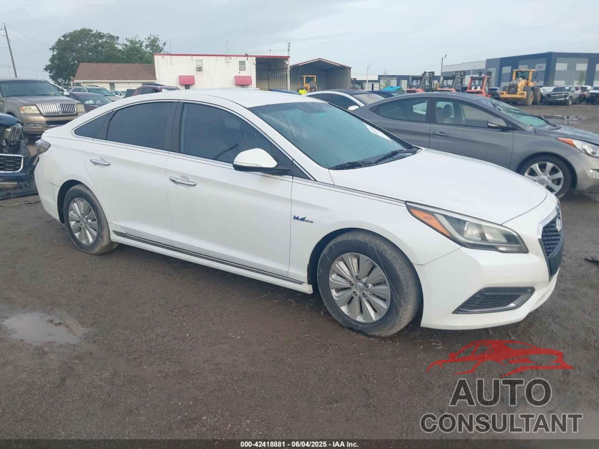 HYUNDAI SONATA HYBRID 2016 - KMHE24L13GA041511