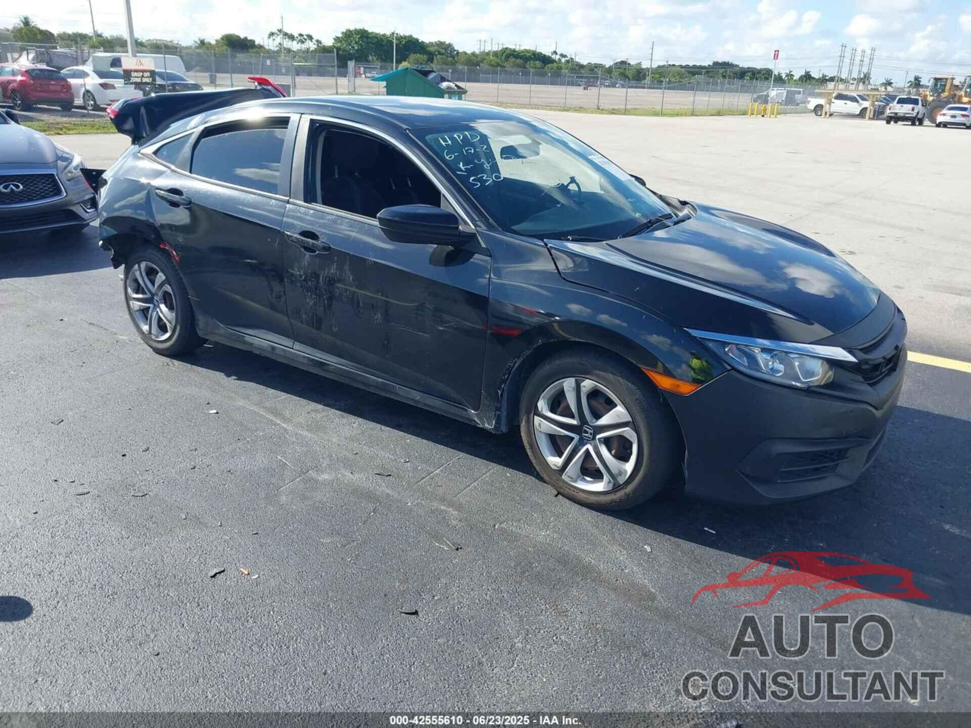 HONDA CIVIC 2018 - 2HGFC2F58JH530506