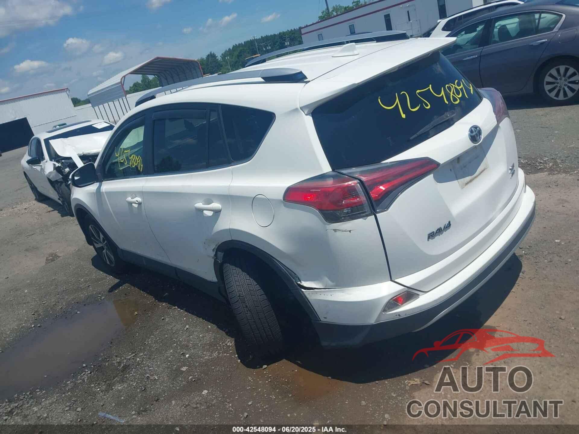 TOYOTA RAV4 2016 - JTMRFREV0GJ073114