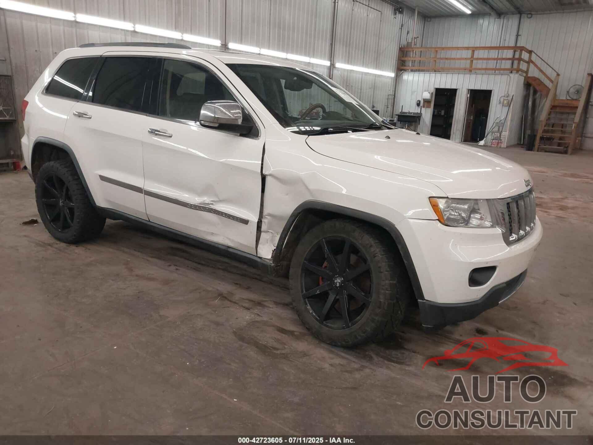JEEP GRAND CHEROKEE 2011 - 1J4RR6GT1BC547242