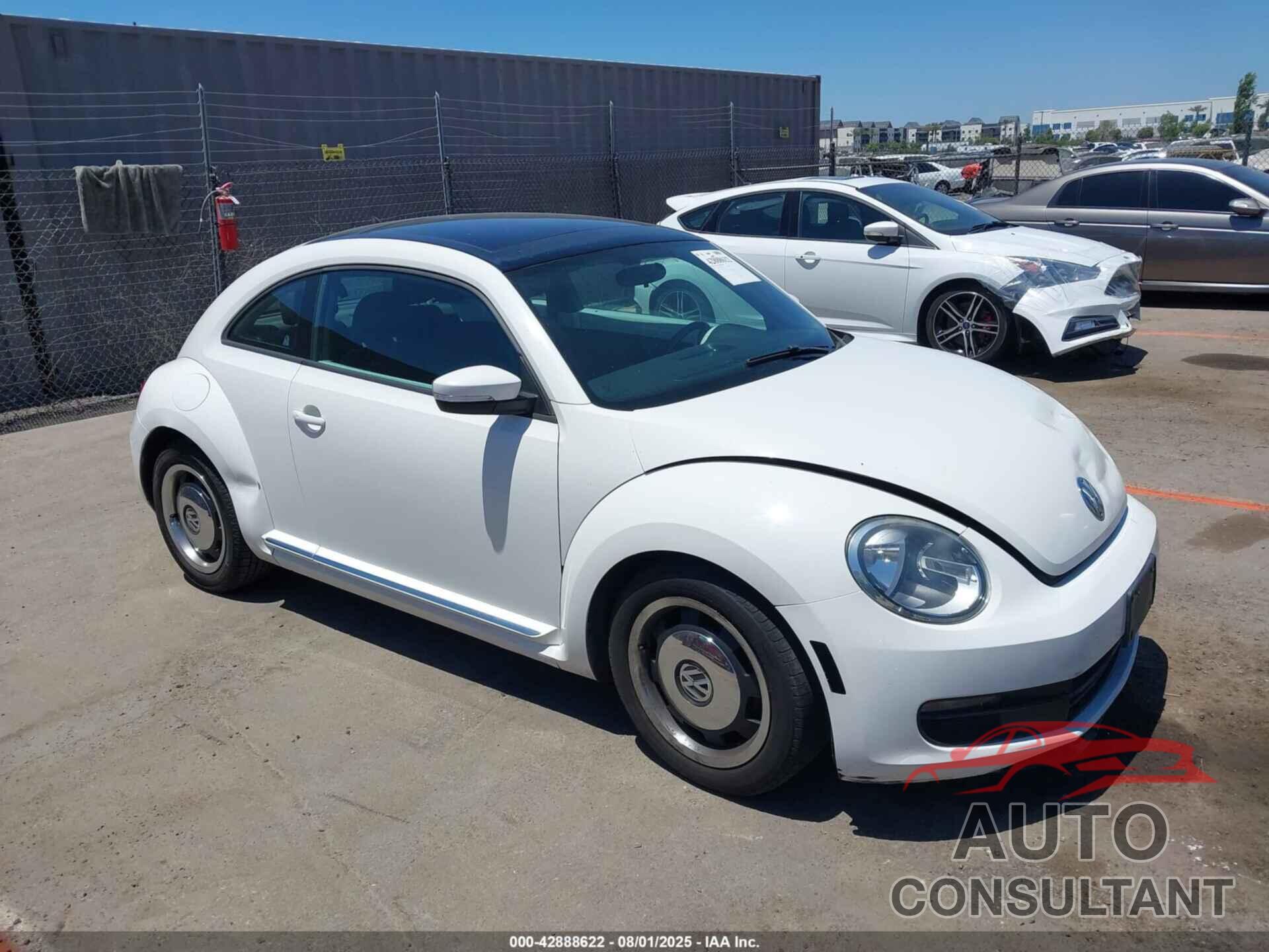 VOLKSWAGEN BEETLE 2012 - 3VWJP7AT9CM617722