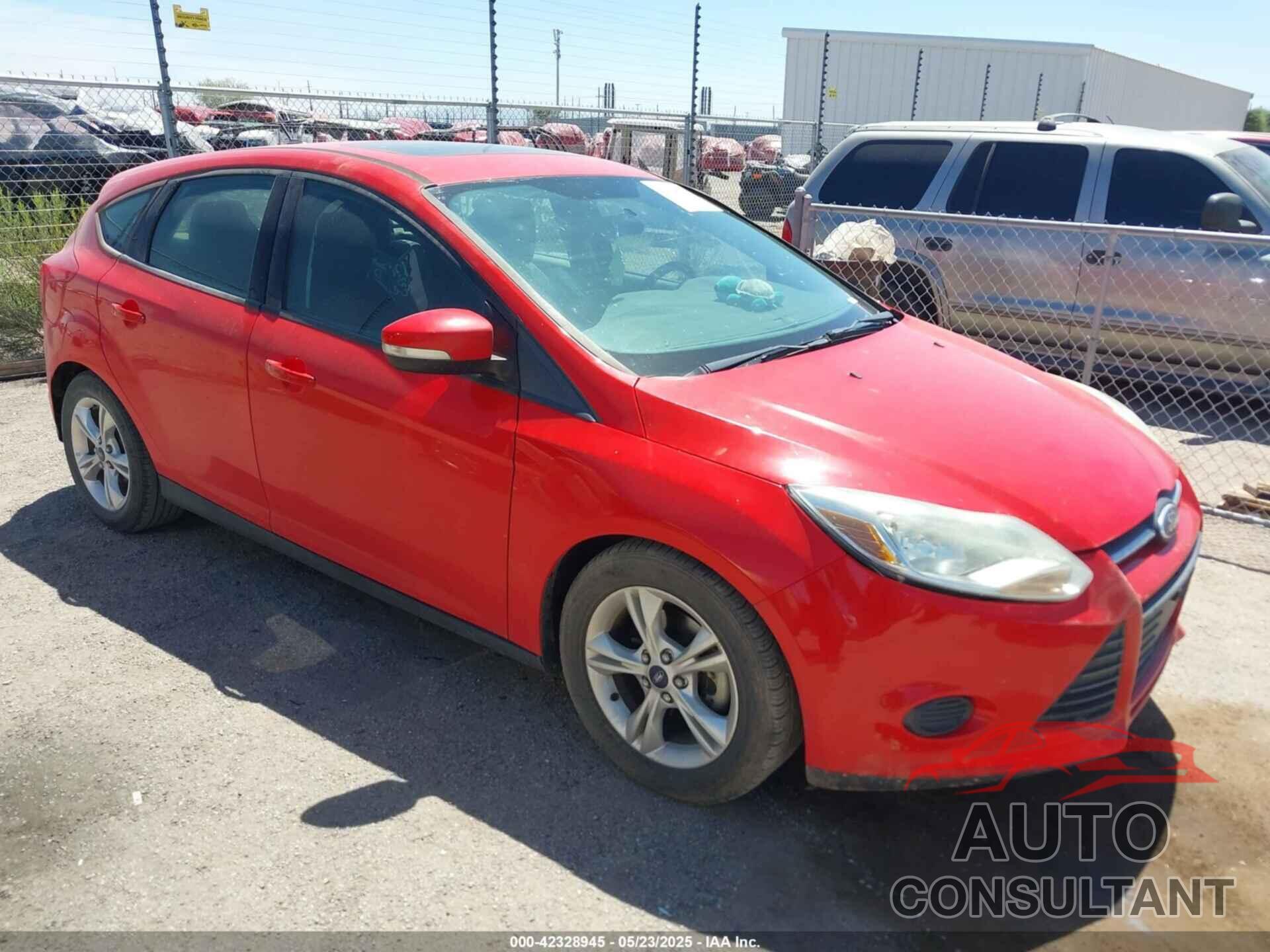 FORD FOCUS 2014 - 1FADP3K27EL260436