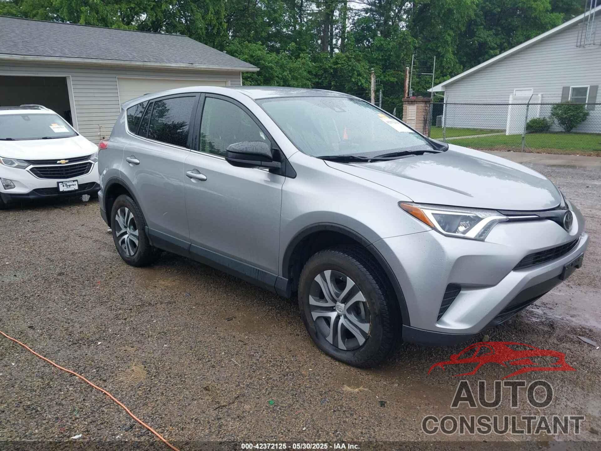 TOYOTA RAV4 2018 - JTMBFREV2JJ199645