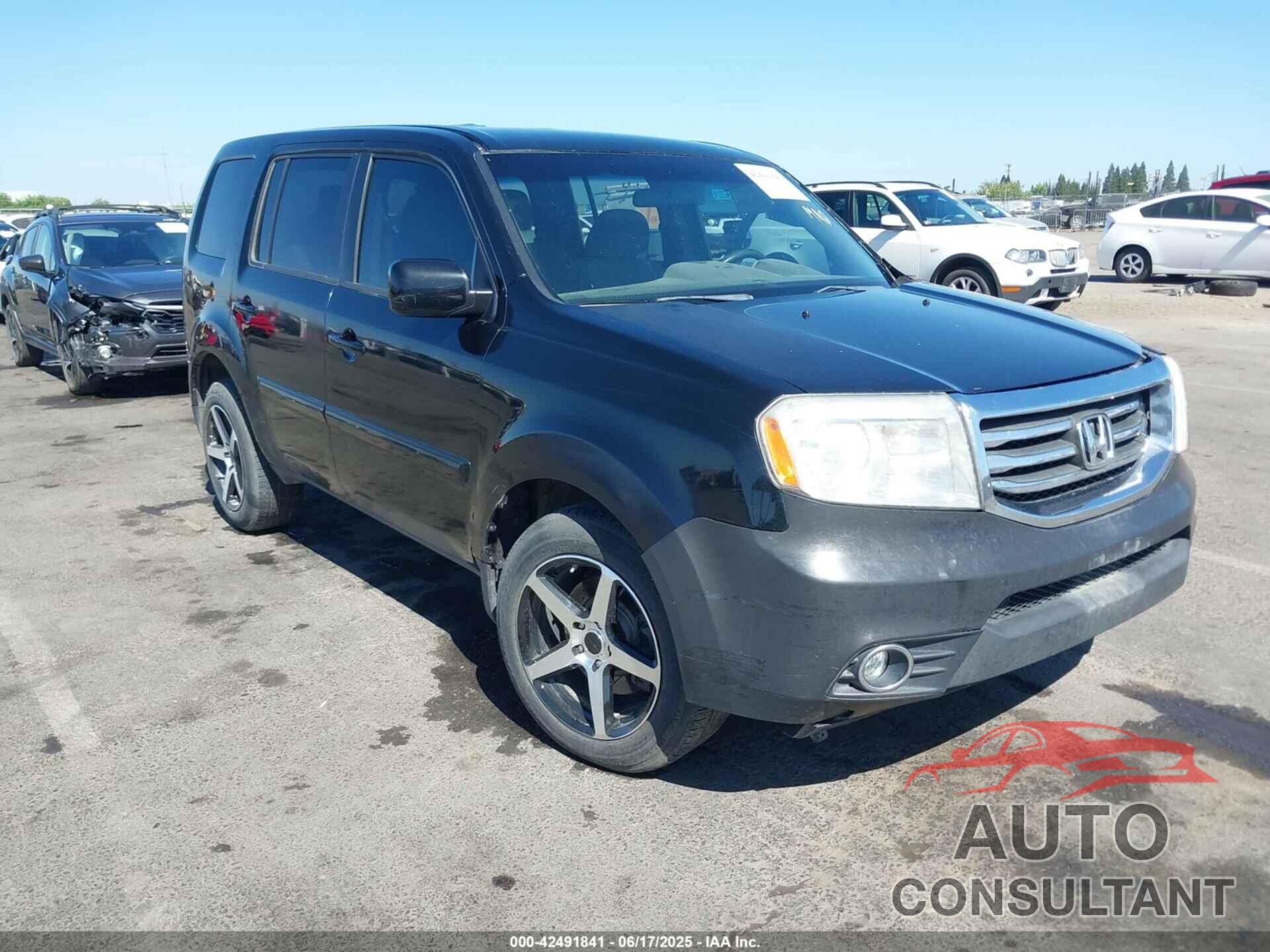 HONDA PILOT 2013 - 5FNYF4H47DB026487