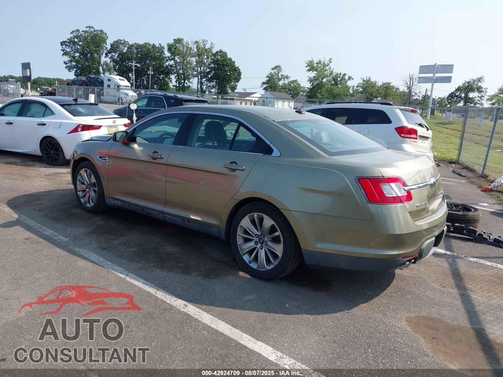 FORD TAURUS 2012 - 1FAHP2FW0CG104236