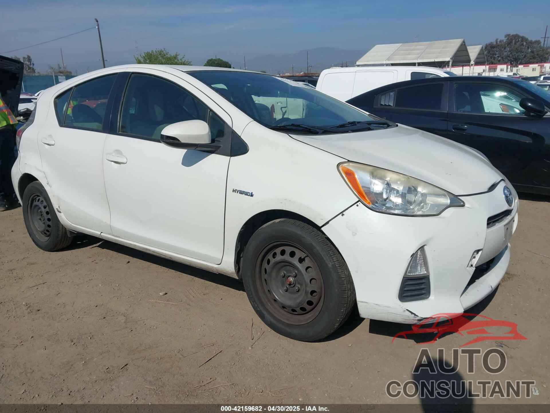 TOYOTA PRIUS C 2014 - JTDKDTB35E1082542