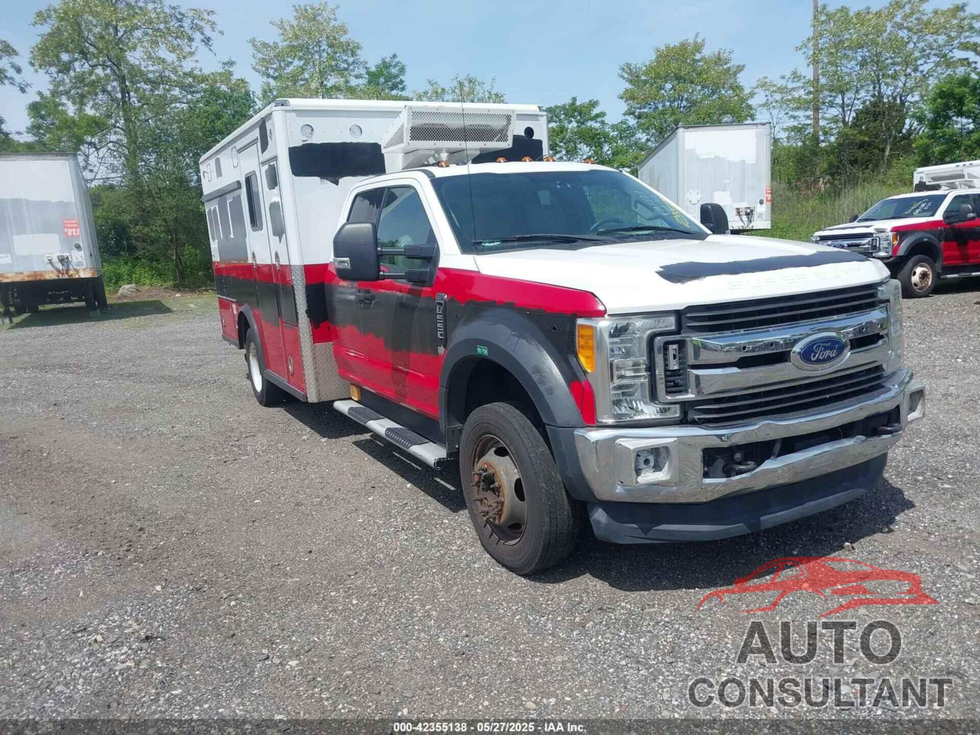 FORD F-550 CHASSIS 2017 - 1FD0X5HT2HEC91229