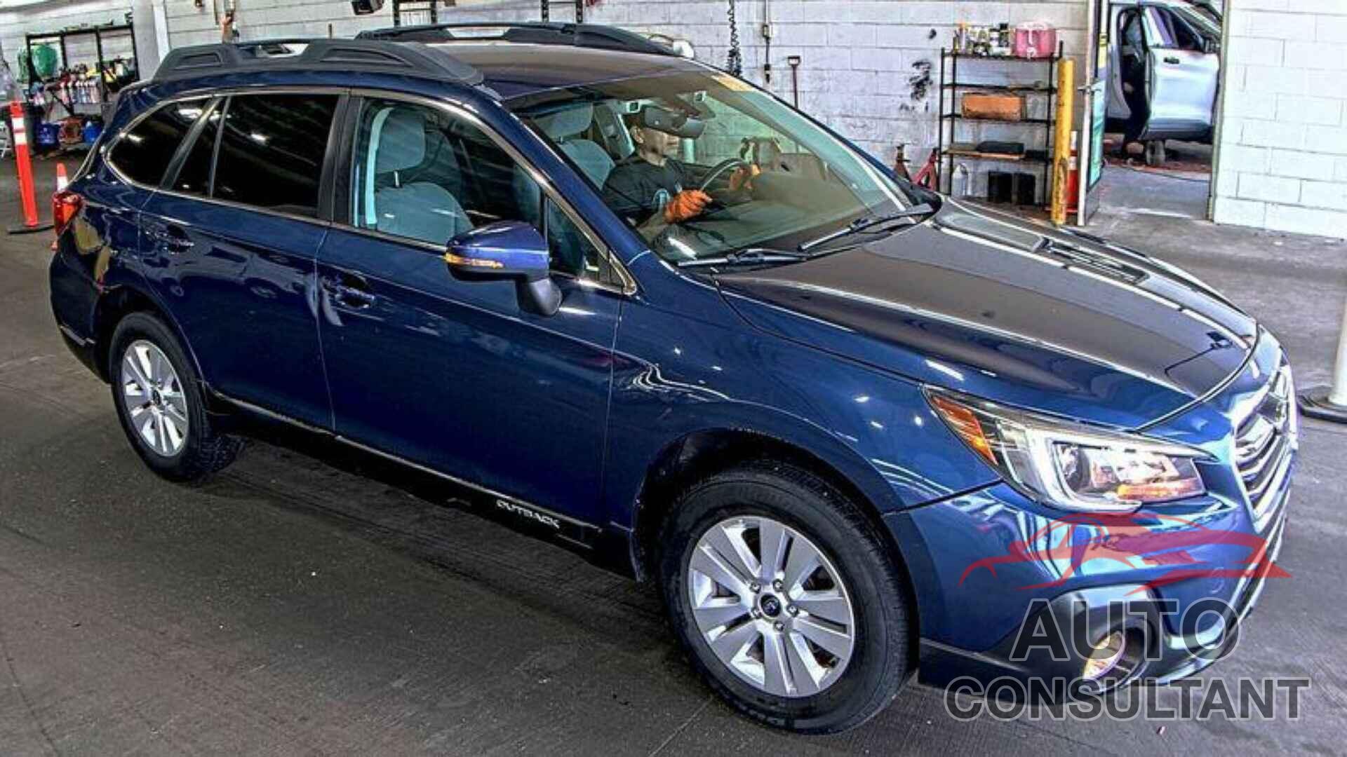SUBARU OUTBACK 2019 - 4S4BSAFC7K3310735