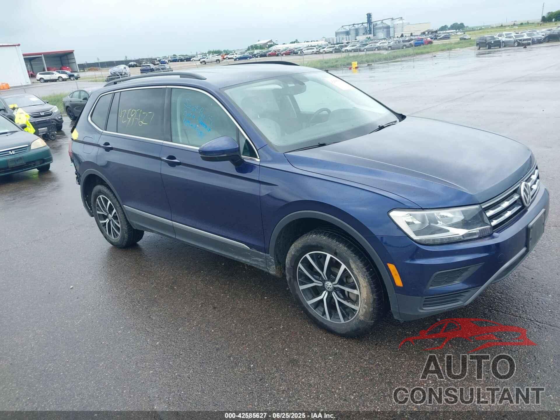 VOLKSWAGEN TIGUAN 2021 - 3VV3B7AX3MM027516