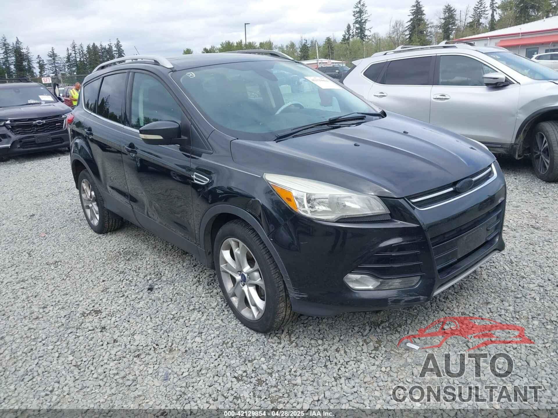 FORD ESCAPE 2014 - 1FMCU9J95EUD60587