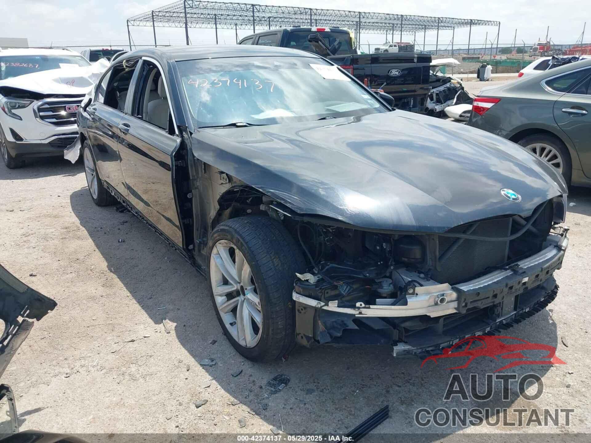 BMW 750I 2018 - WBA7F0C57JGM23748