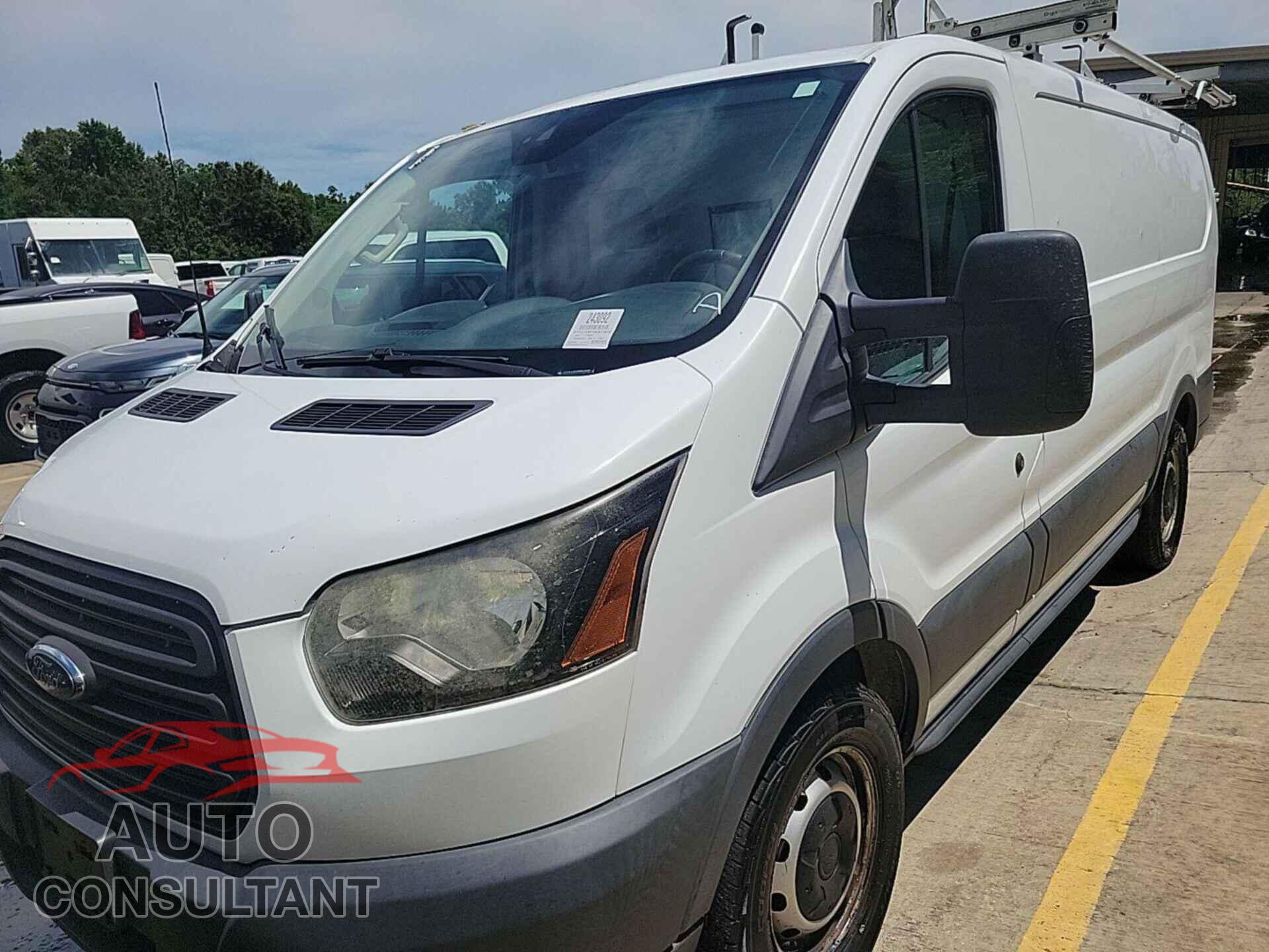 FORD TRANSIT 2017 - 1FTYE1YM1HKB17670